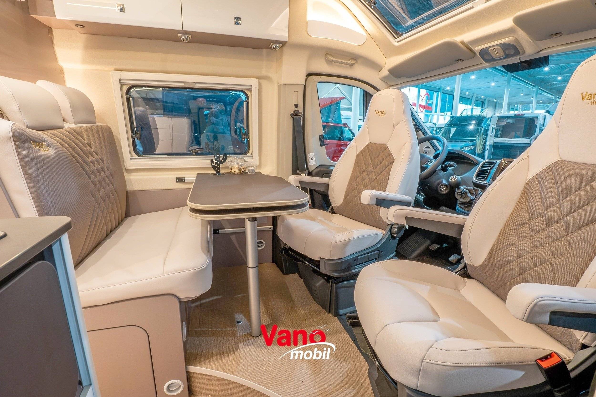 Dinette Fiat Ducato 2,0 l 130 ch - Yescapa
