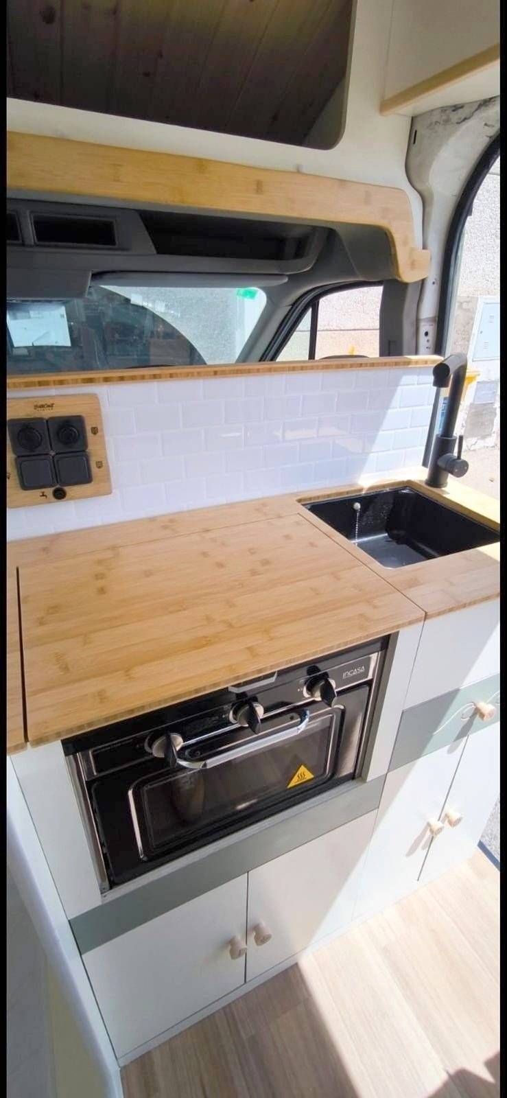 Berth Ford Ford TRANSIT L3H3 - Yescapa