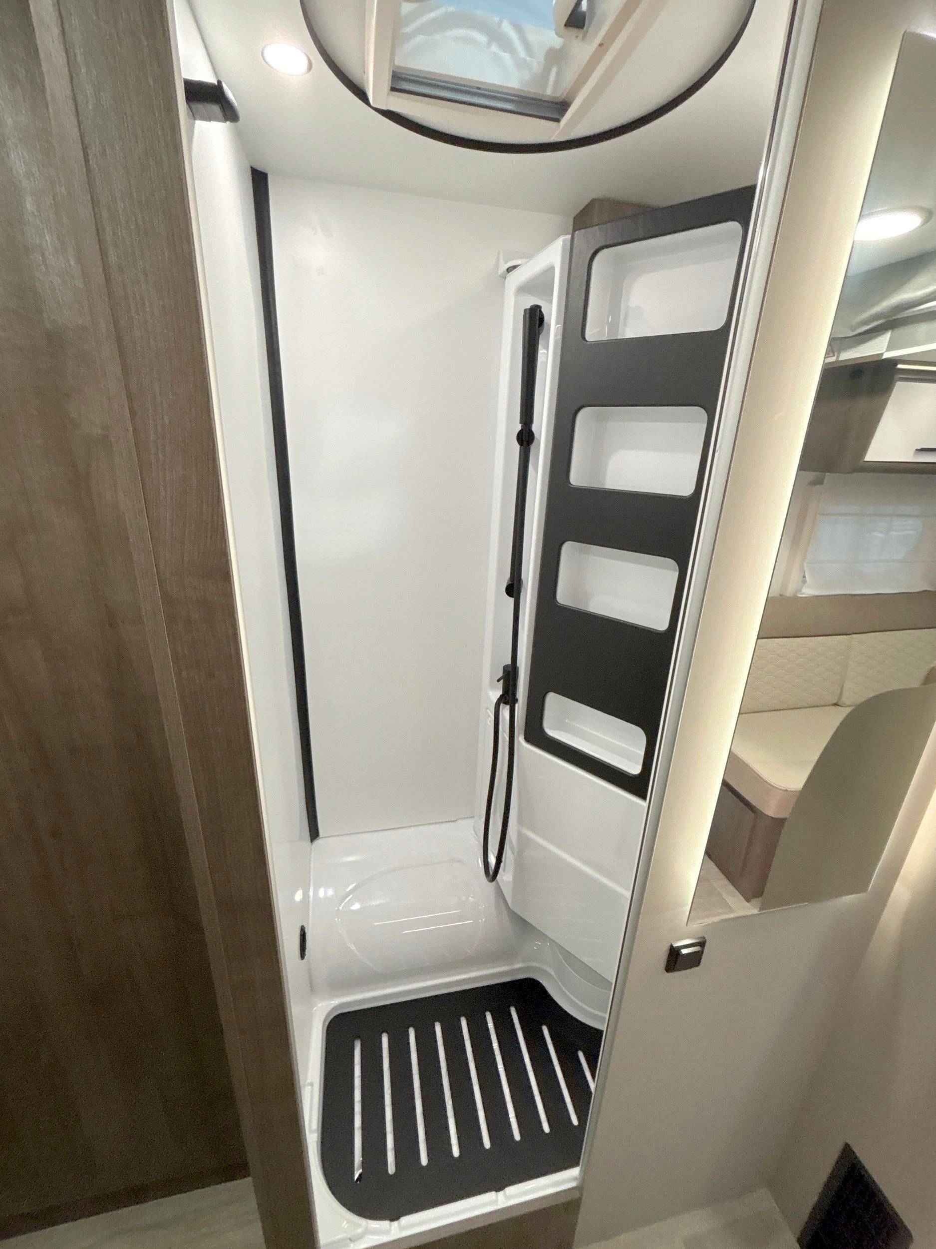 Benimar Tessoro 425