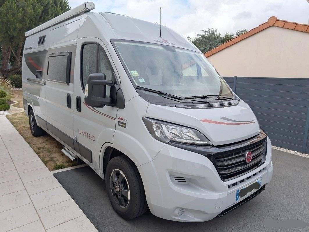 Vista del vehicle angle davanter Fiat FIAT DUCATO - Yescapa