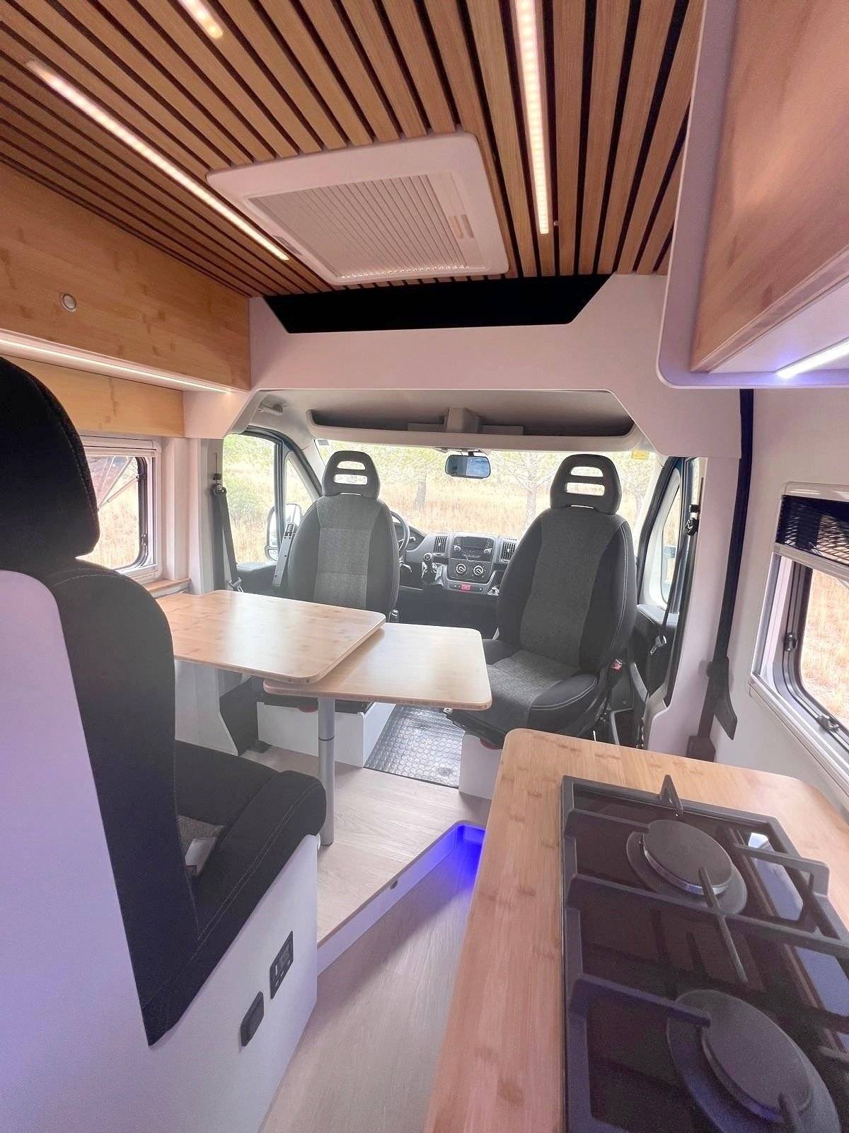 Citroën Jumper 2,2 l Blue HDI 165 PS