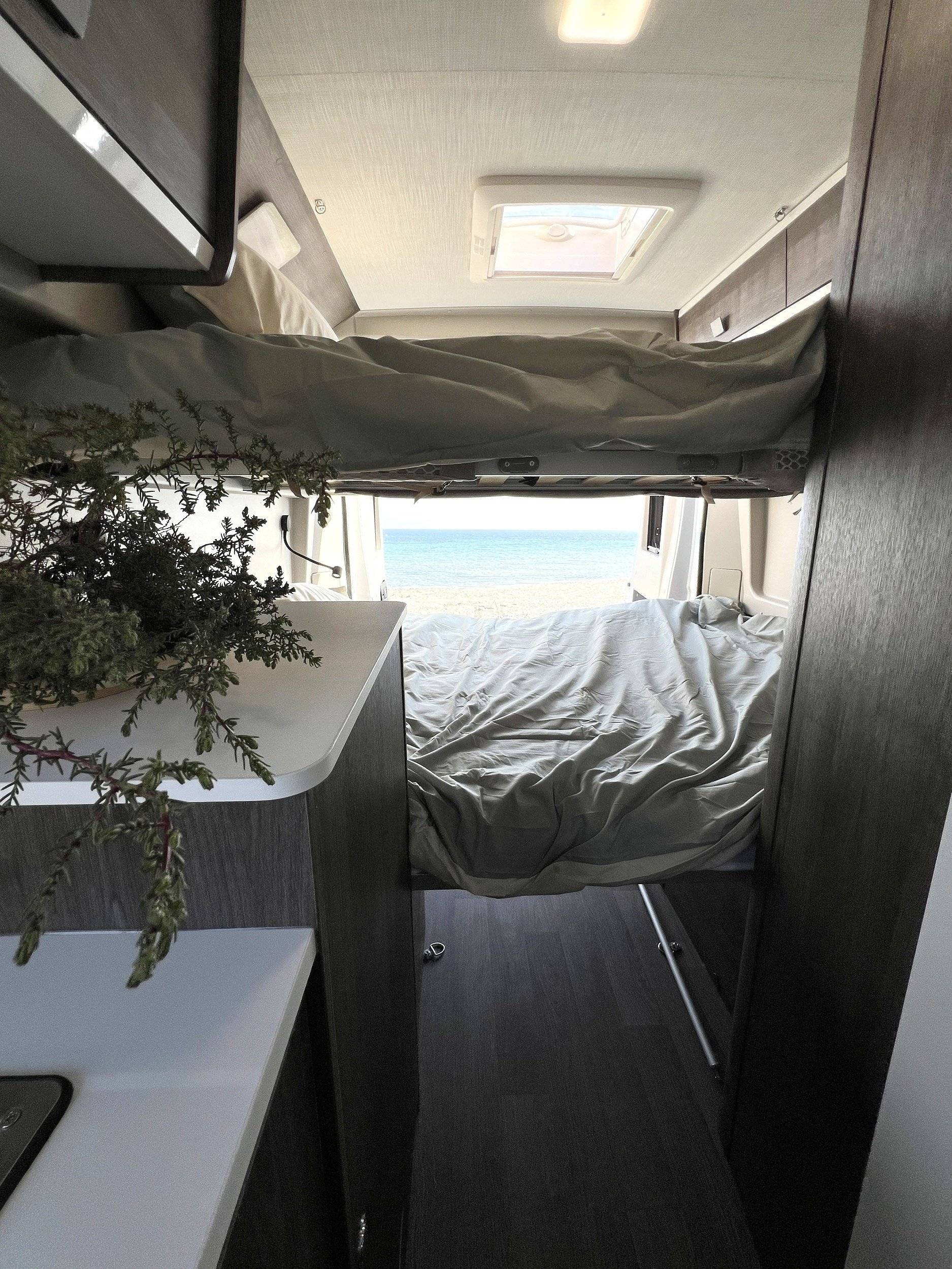 Benimar Benivan B120 UP