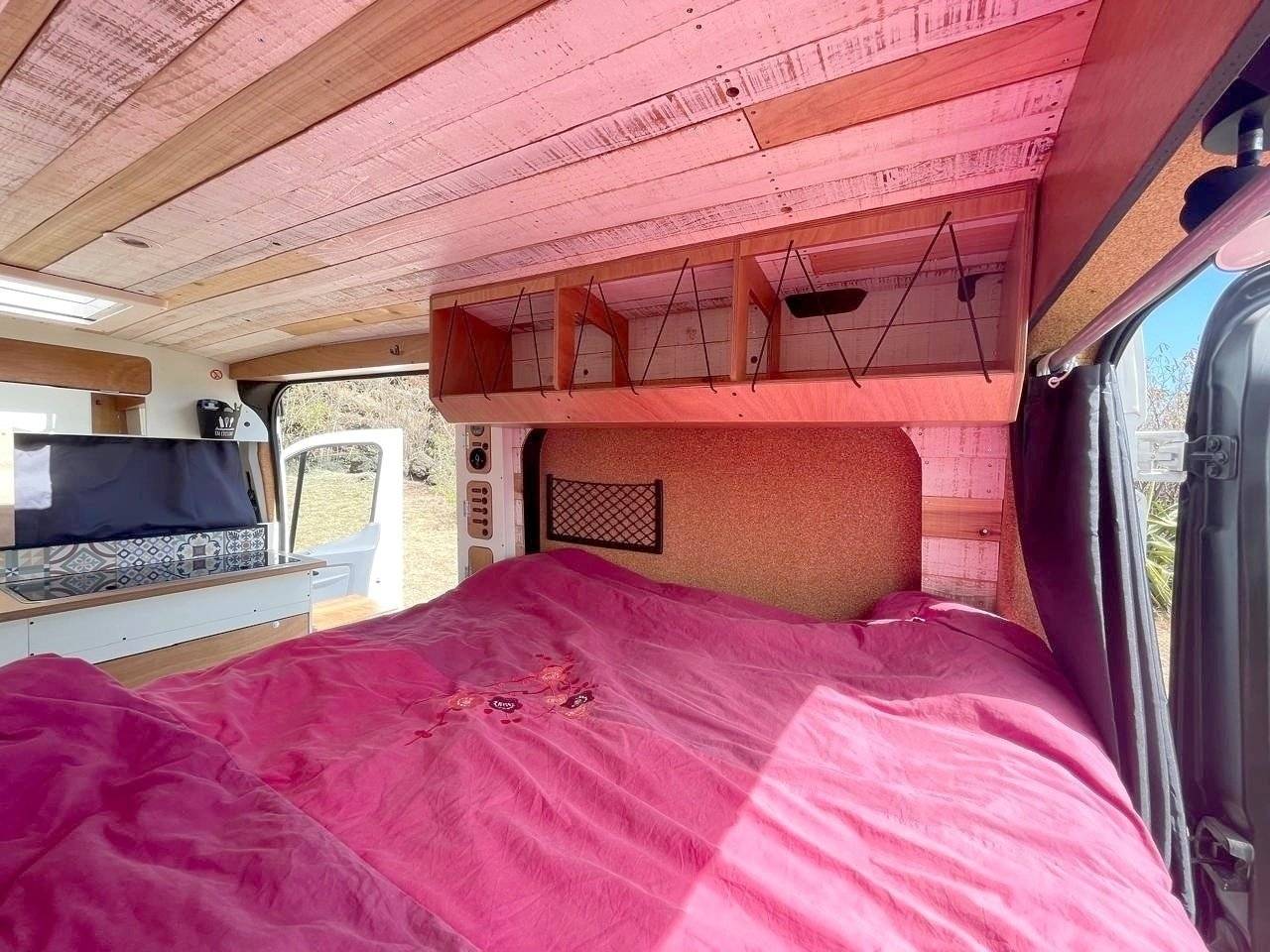 T.H.O.M. FORD TRANSIT 2T L2H2 TDCI 130CH