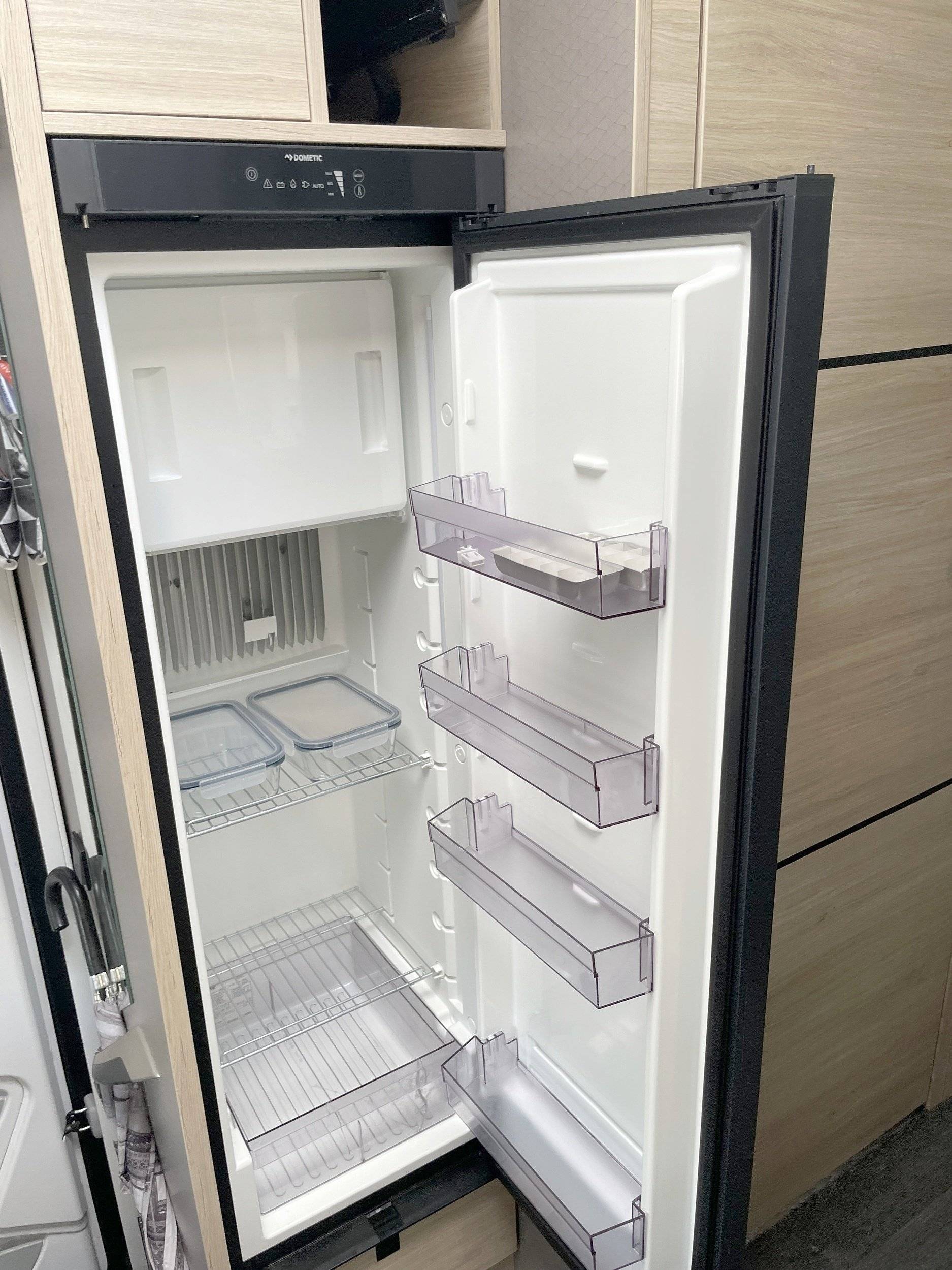 Challenger FORD TRANSIT