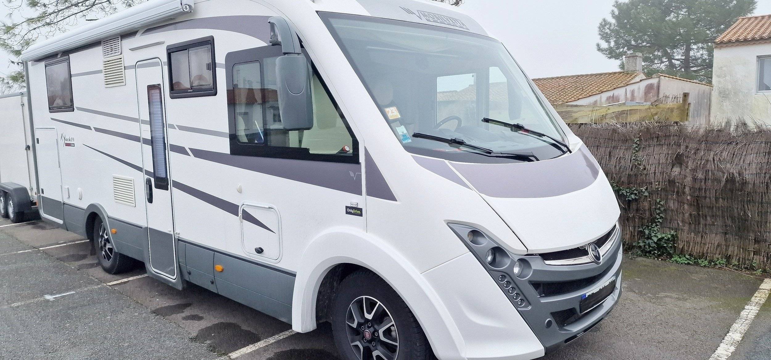 Mobilvetta mobilvetta kline yacht 90