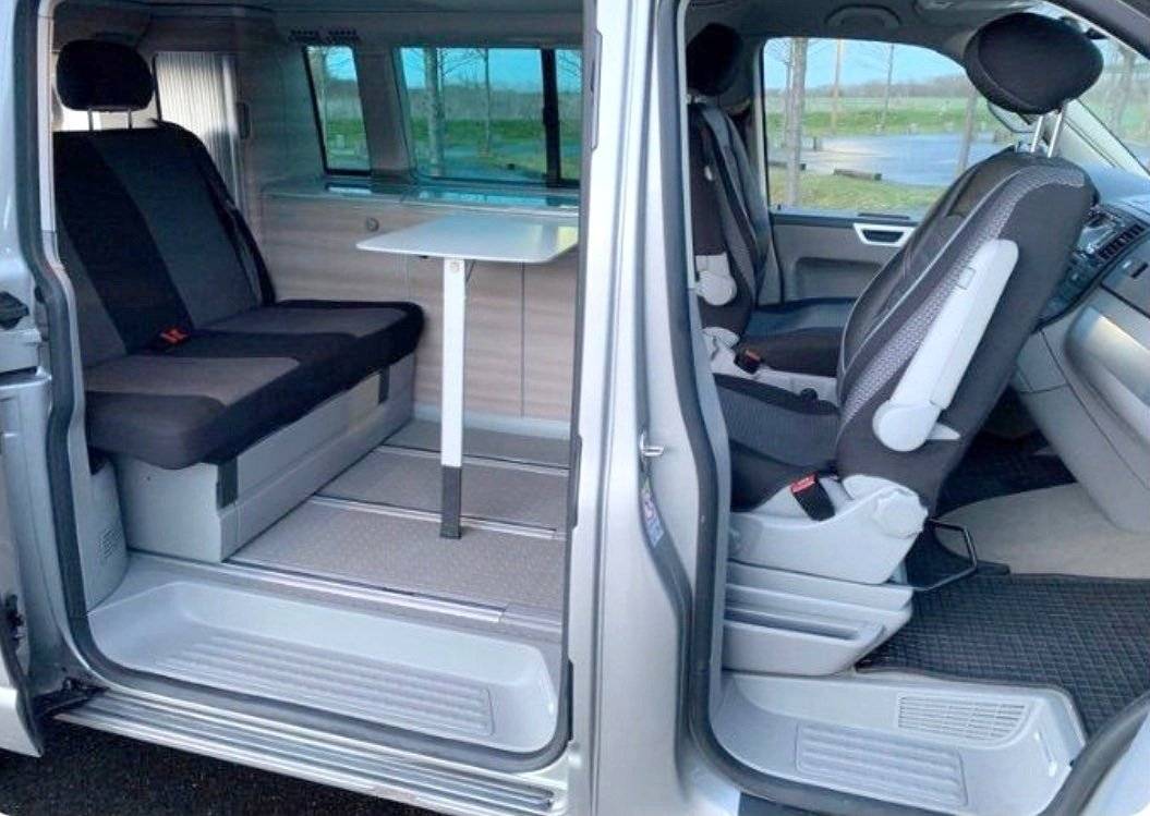 Volkswagen T5 2,0 l 180 ch