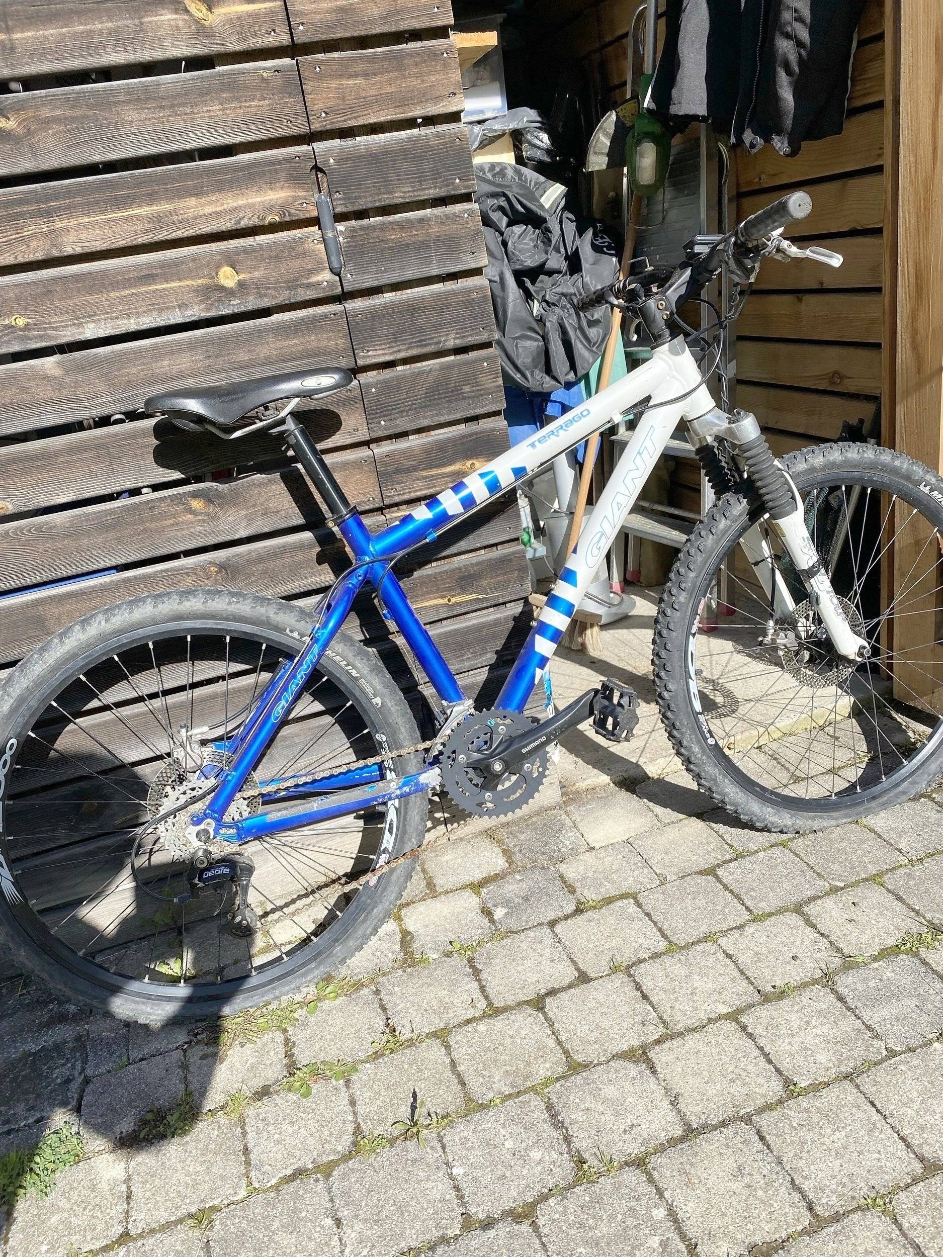 Eura Mobil Transit 2,4 l TDCi 140 ch.