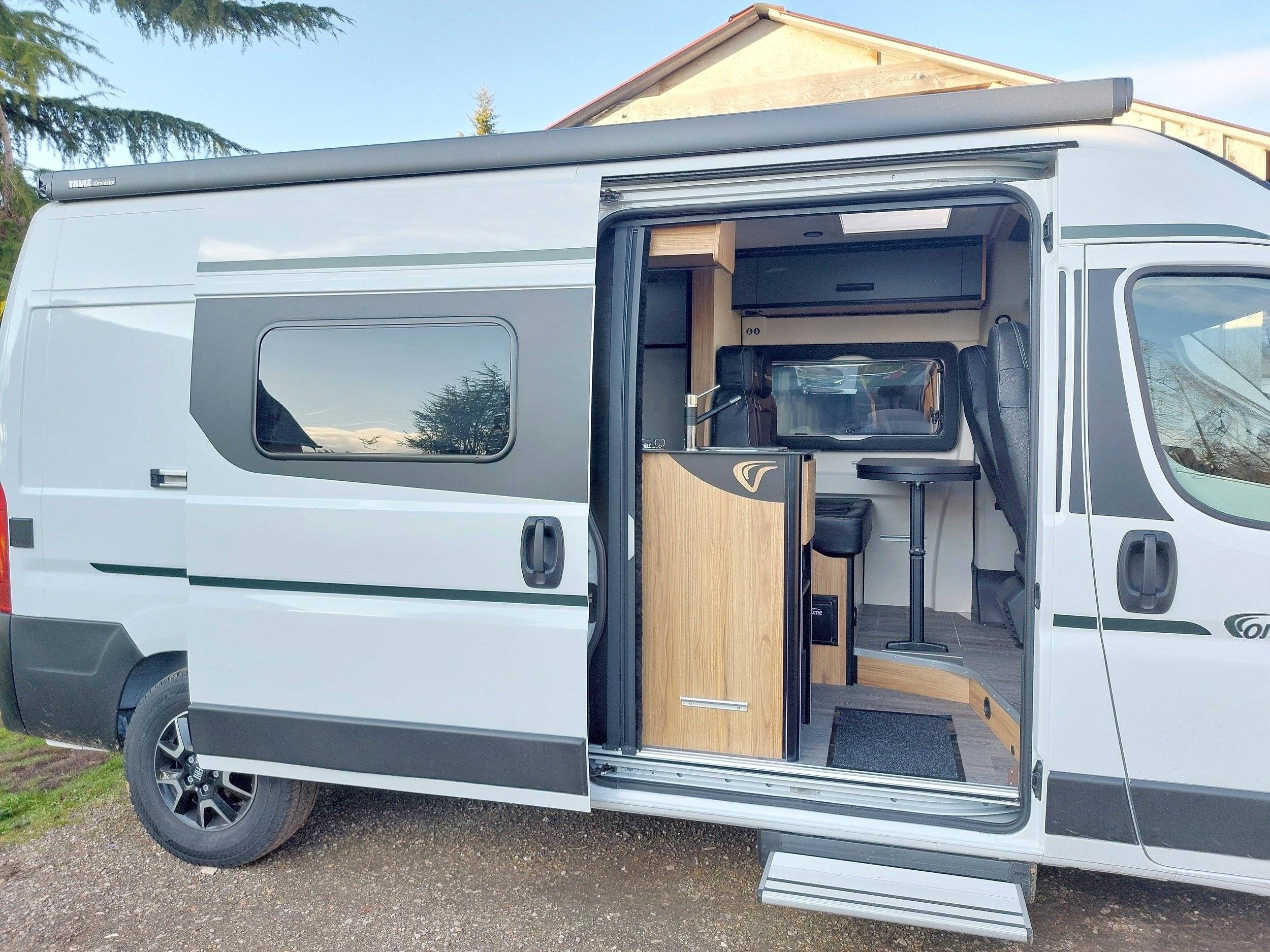 Voorkant 3/4 Fiat Fiat ducato - Yescapa