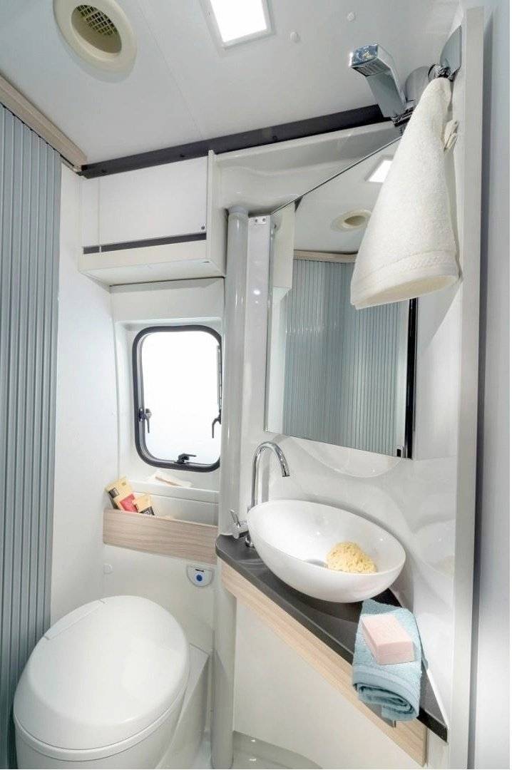 Adria Adria twin 640 sport SGX