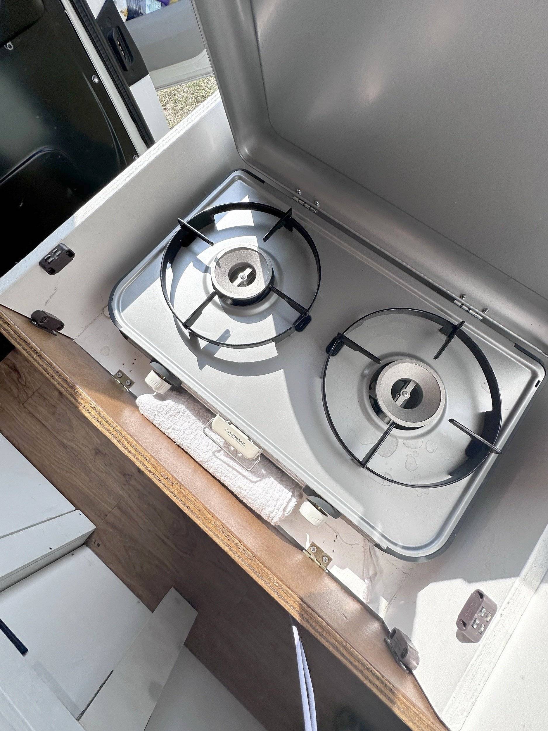 caracas T6 2 l 102 ch