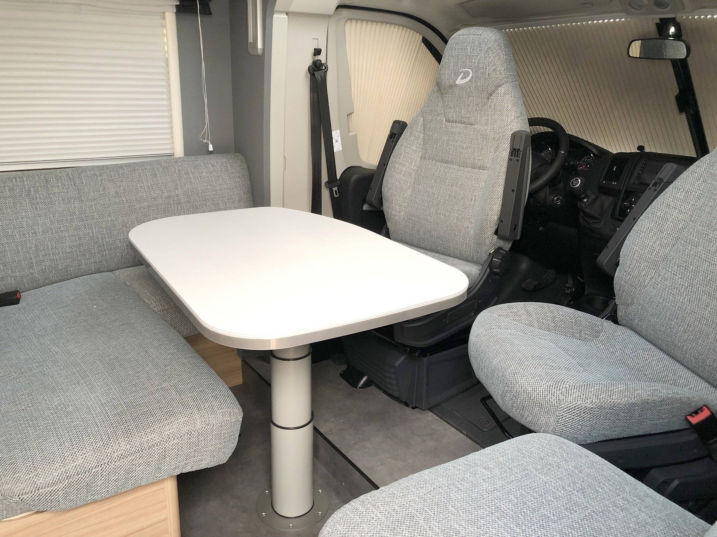 Dethleffs Just T - 7052 DBM