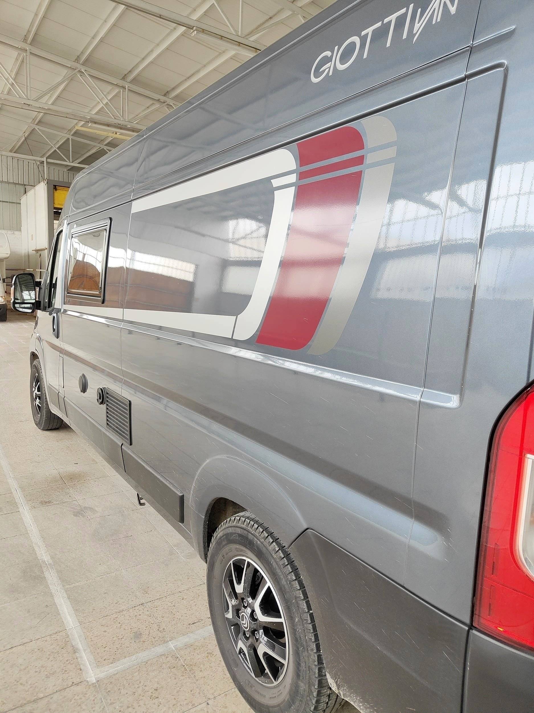 Giottiline GiottiVan 60T