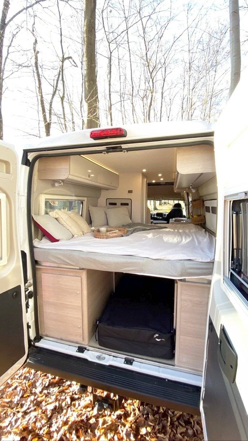 Bürstner Campeo Black Forest