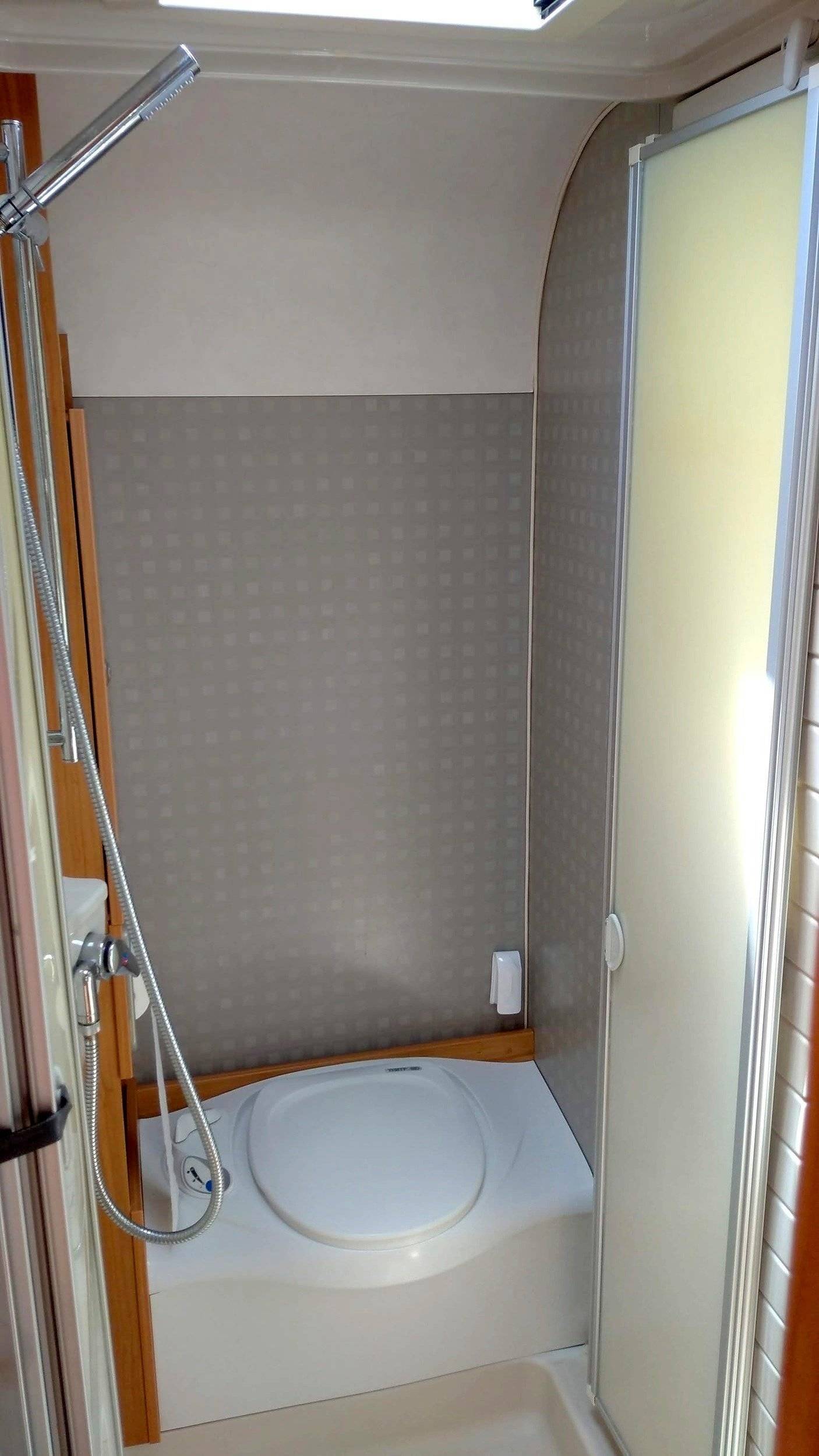 Bürstner 35 light 2,2 l 130 ch.