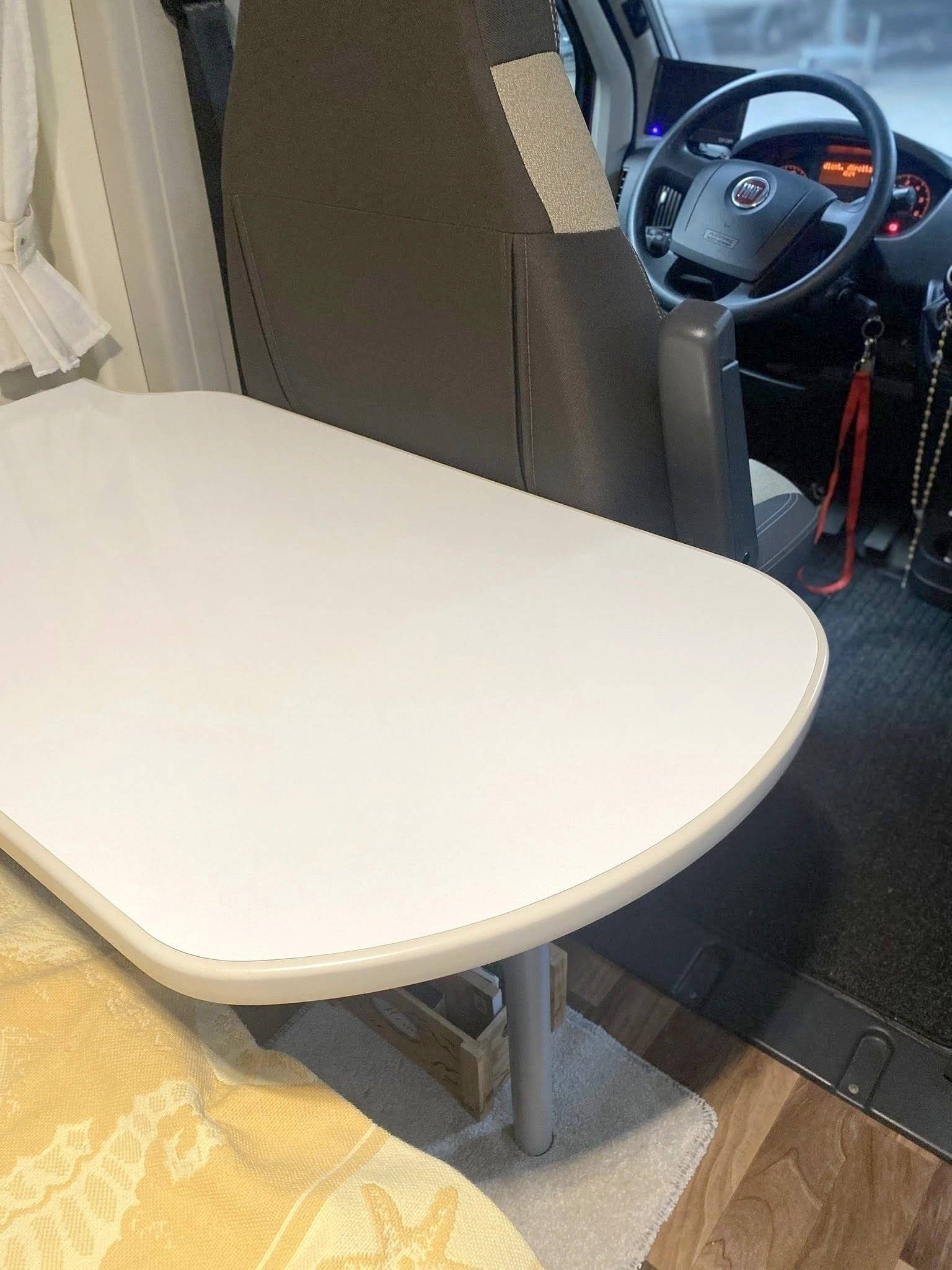 Coin repas Fiat 2,3 l 130 ch - Yescapa