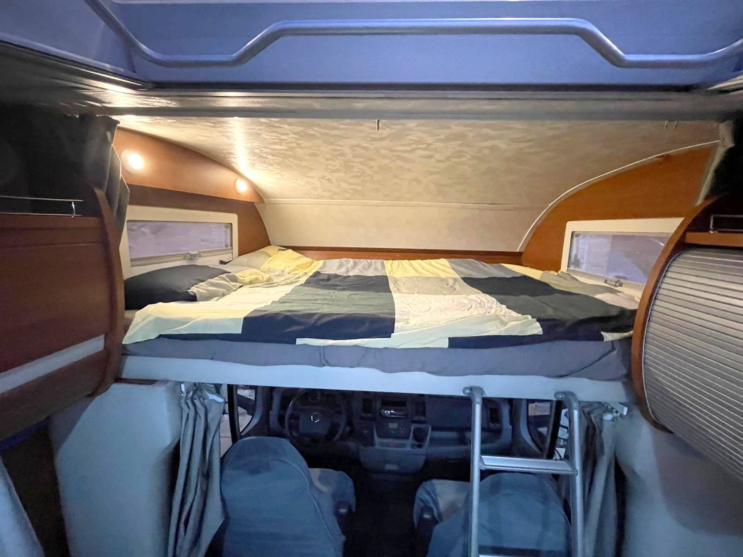 Berth Fiat Ducato 2,3 l JTD 130 ch. - Yescapa