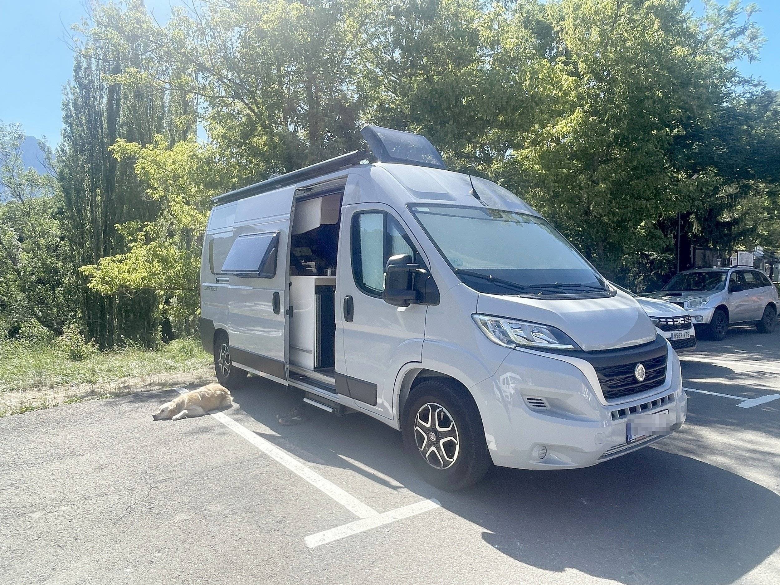 Vista de 3/4 Fiat DUCATO - Yescapa