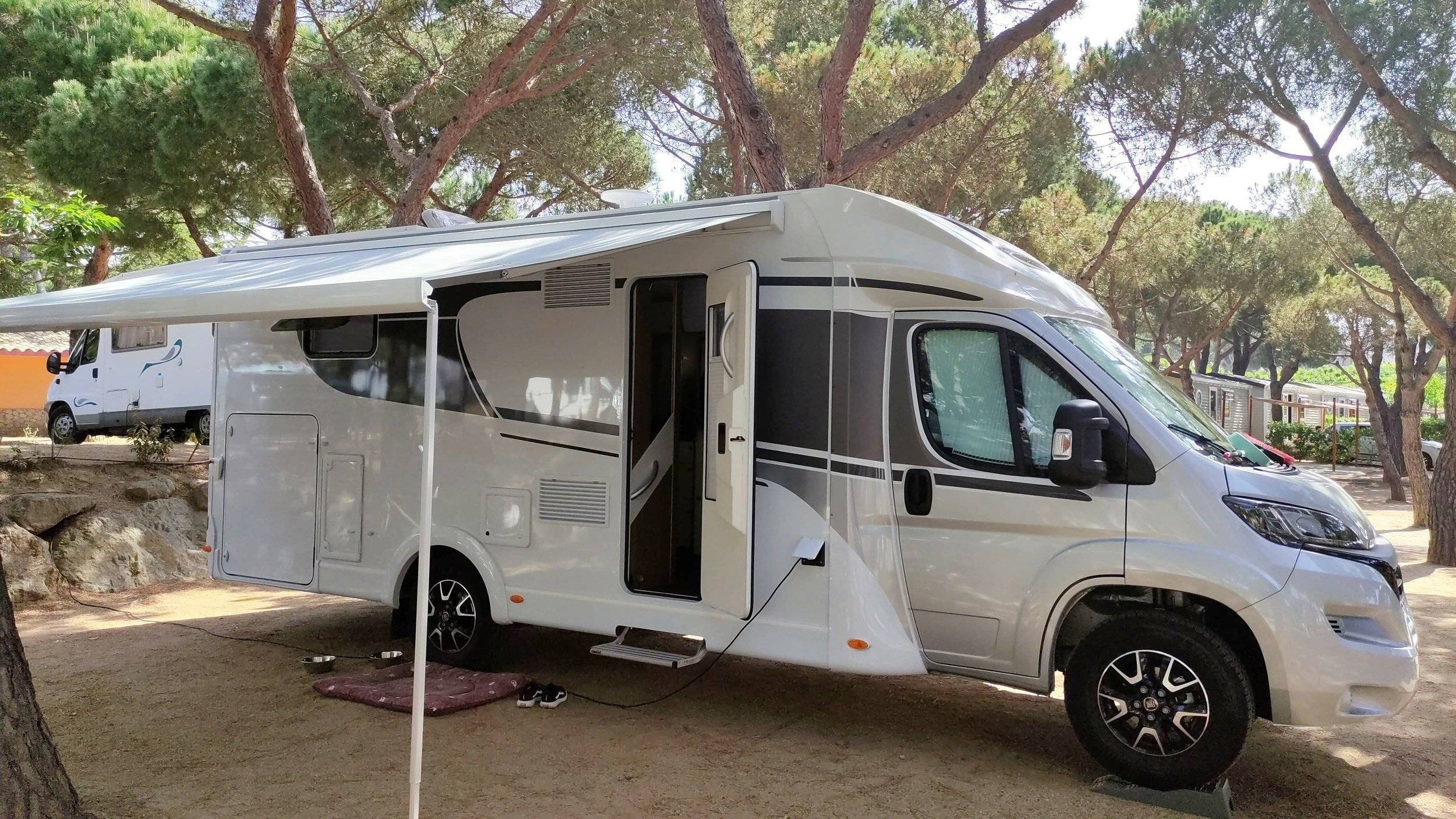 Carado T447 Edition 15