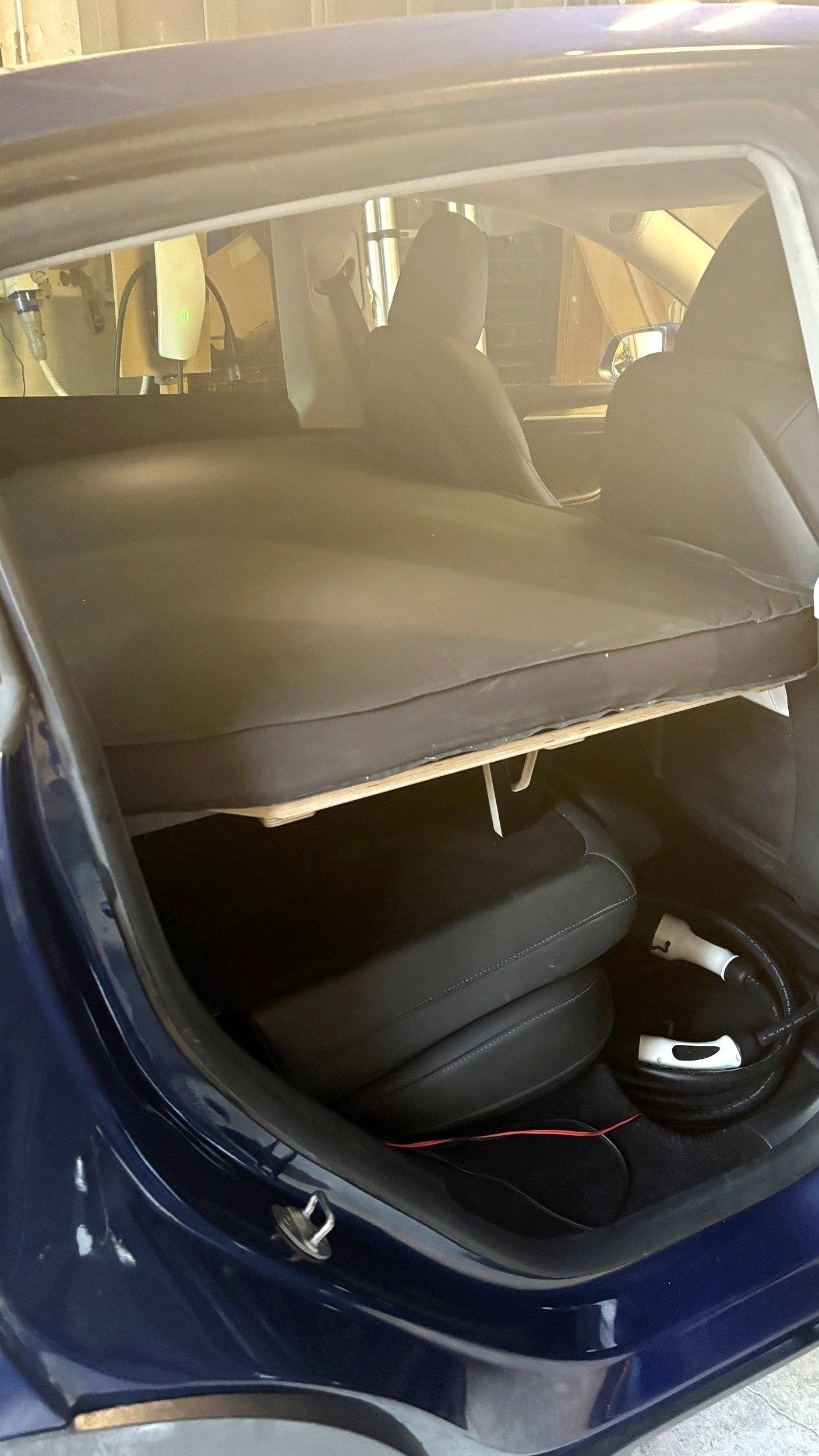 Schlafplätze Ford Custom 2,0 l 105 ch - Yescapa
