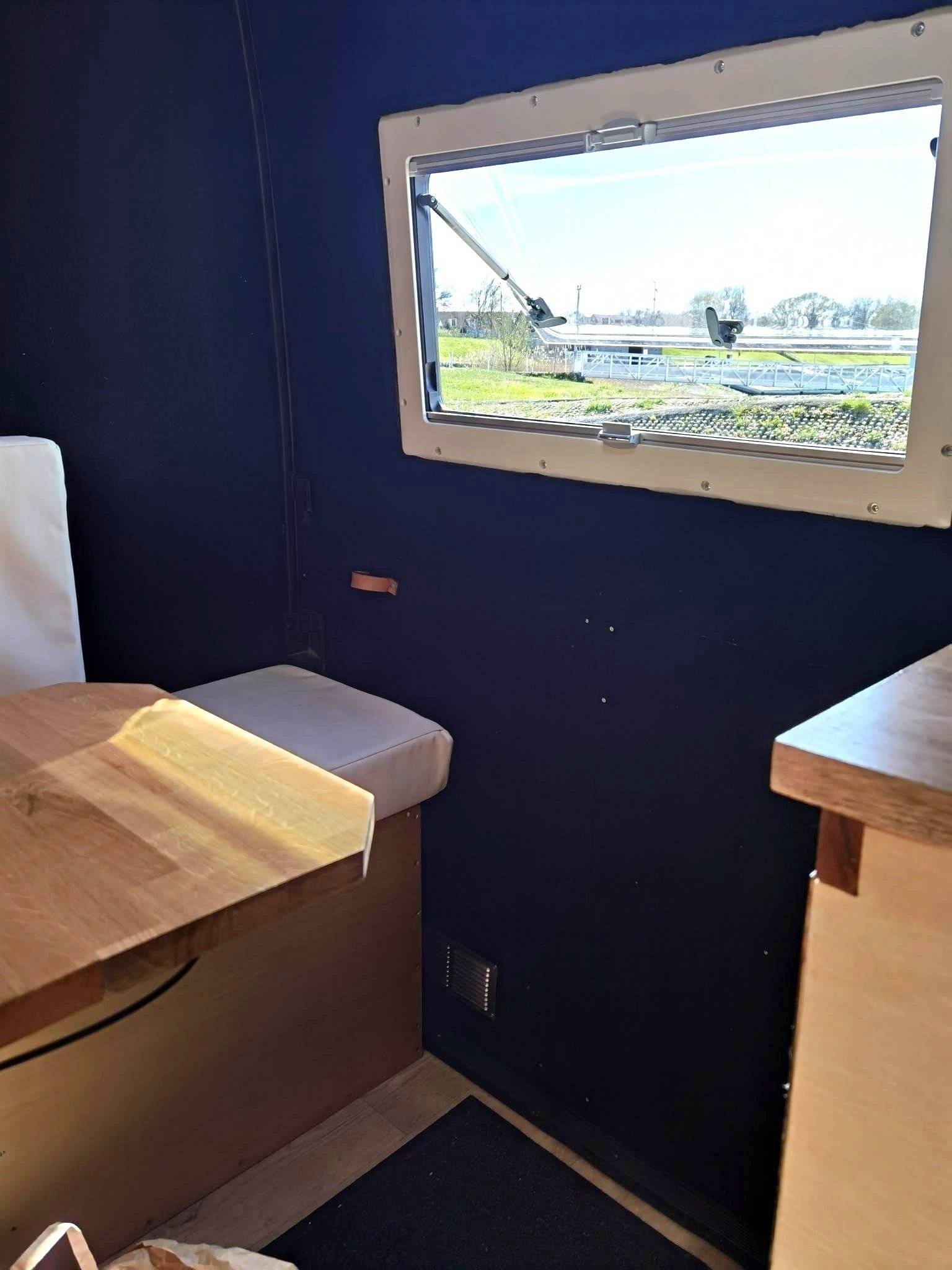 artisan Citroën jumper