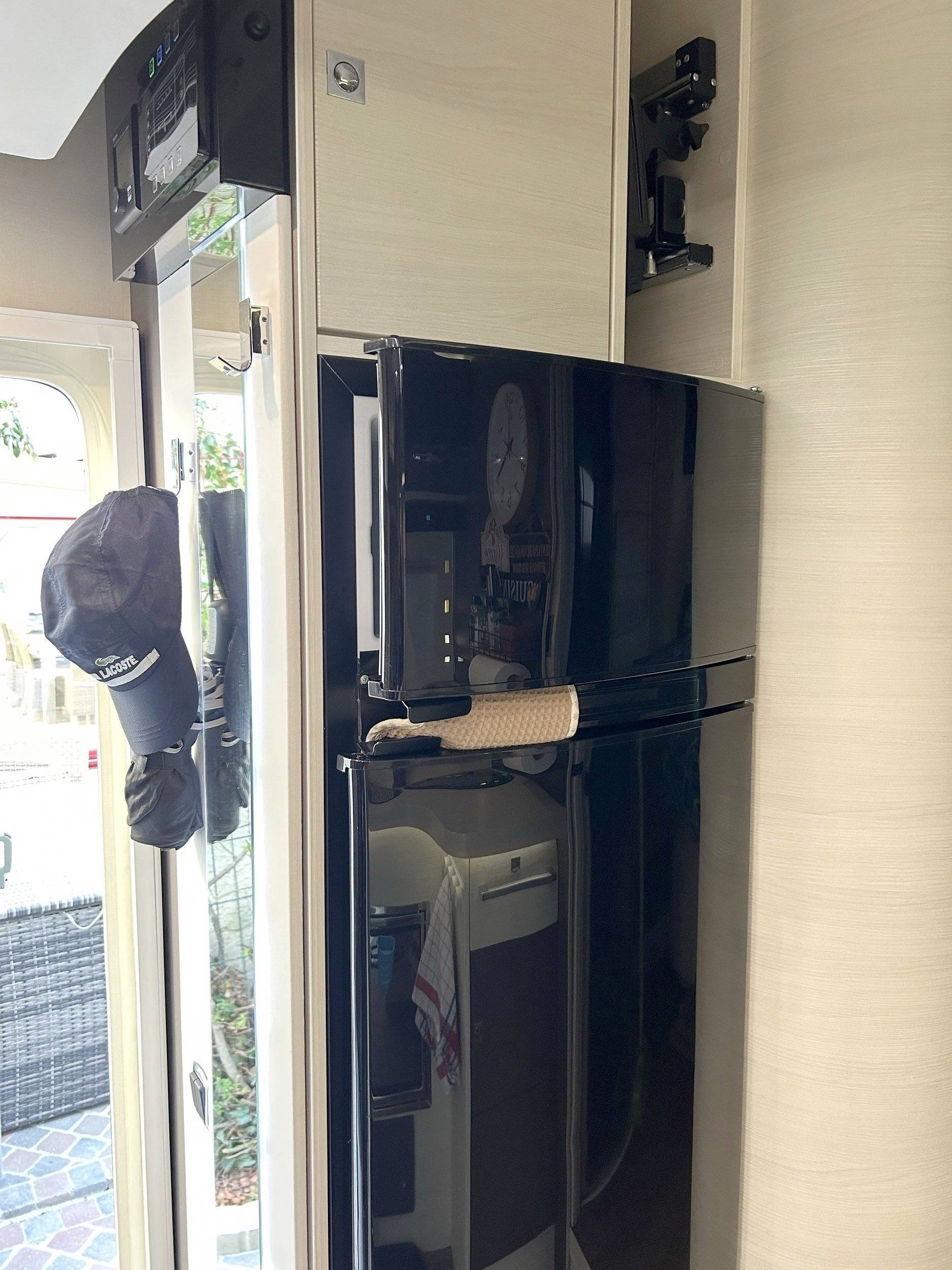 Challenger 03 Active