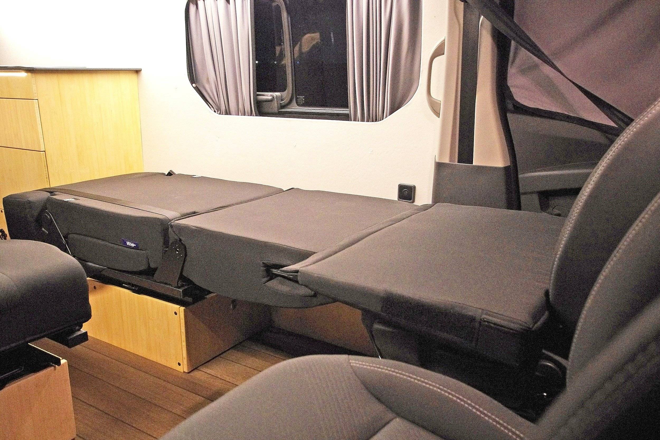 HISTOIRES DE VAN EXPLORATEUR