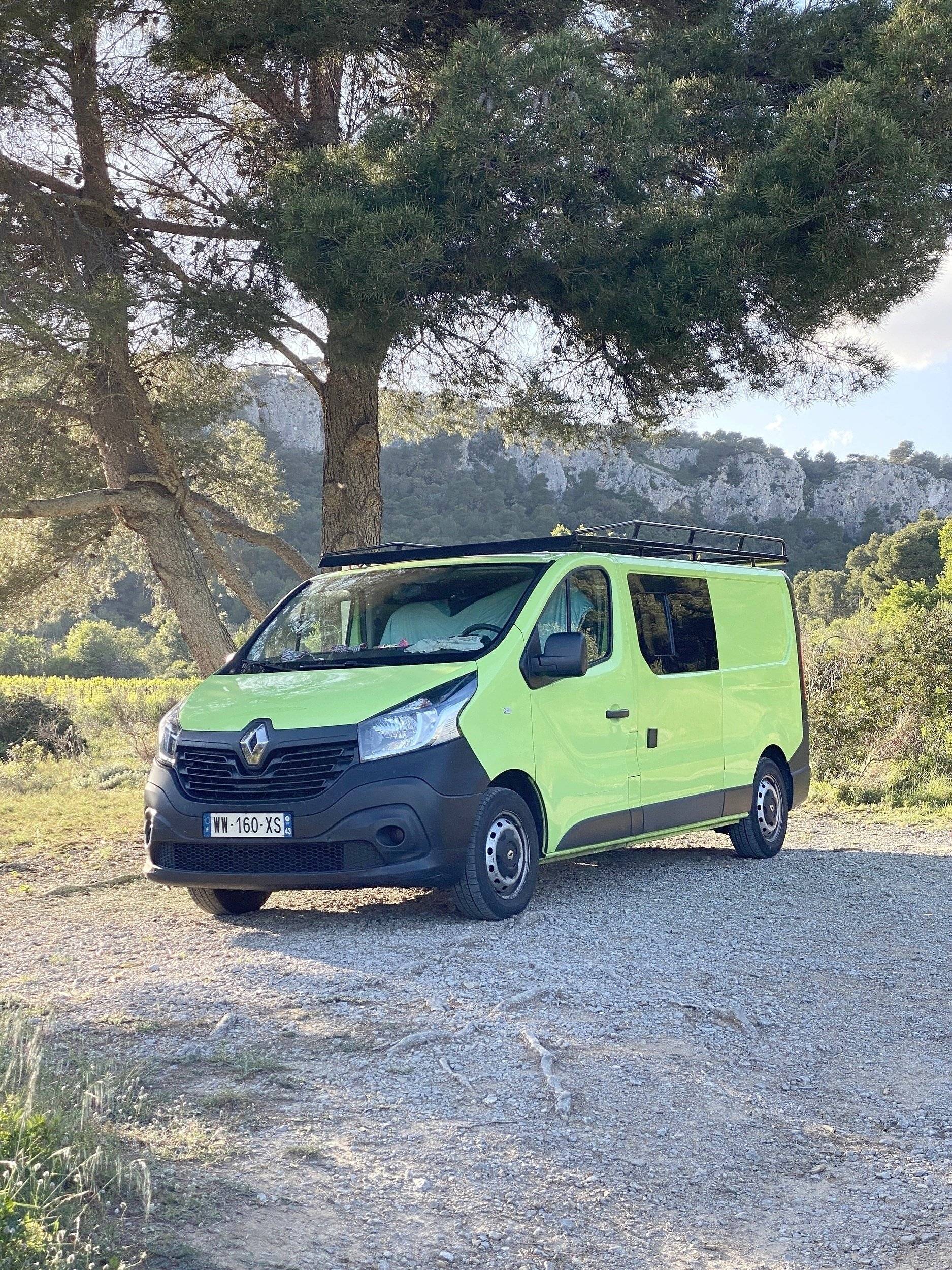 Voorkant 3/4 Renault Renault Trafic - Yescapa