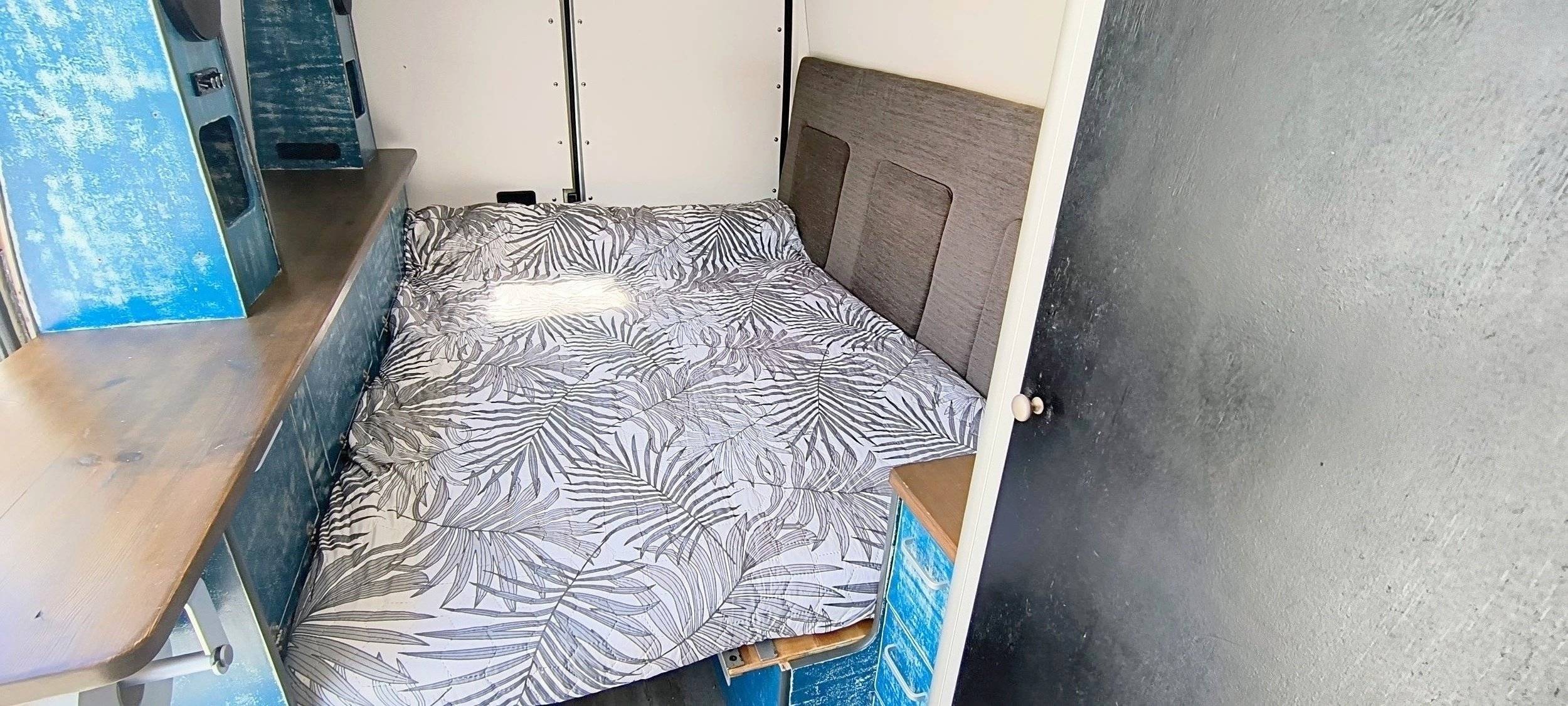 Couchages Peugeot PEUGEOT BOXER L3H2 - Yescapa