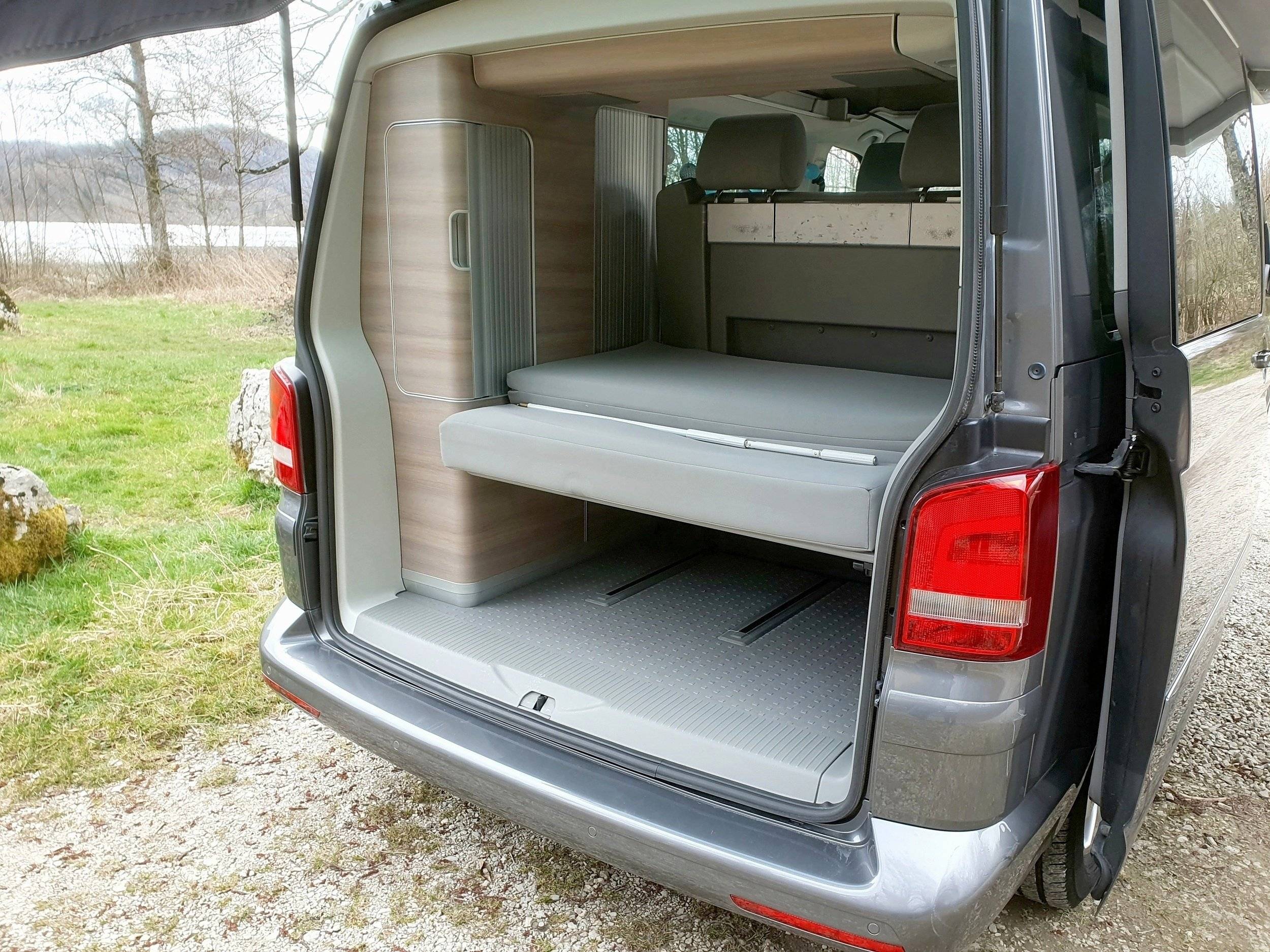 Volkswagen T5 California