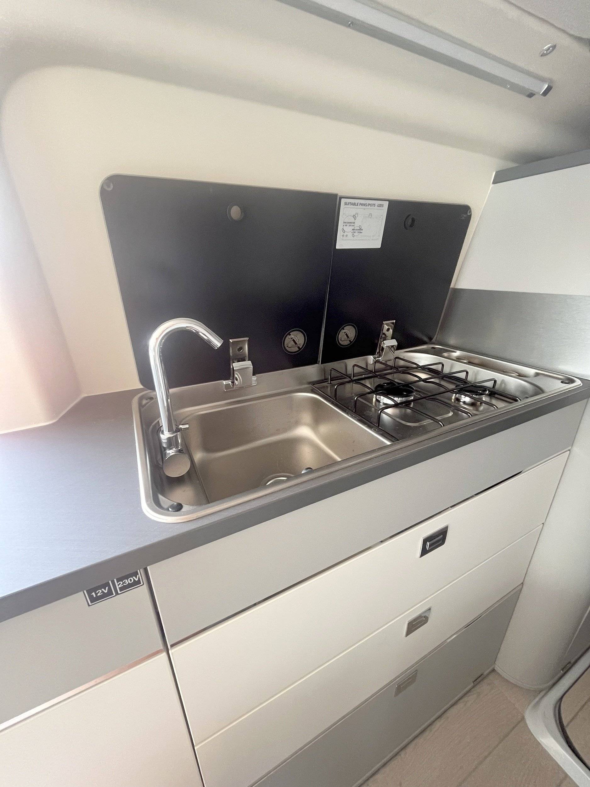 Cozinha Volkswagen Kepler One - Yescapa