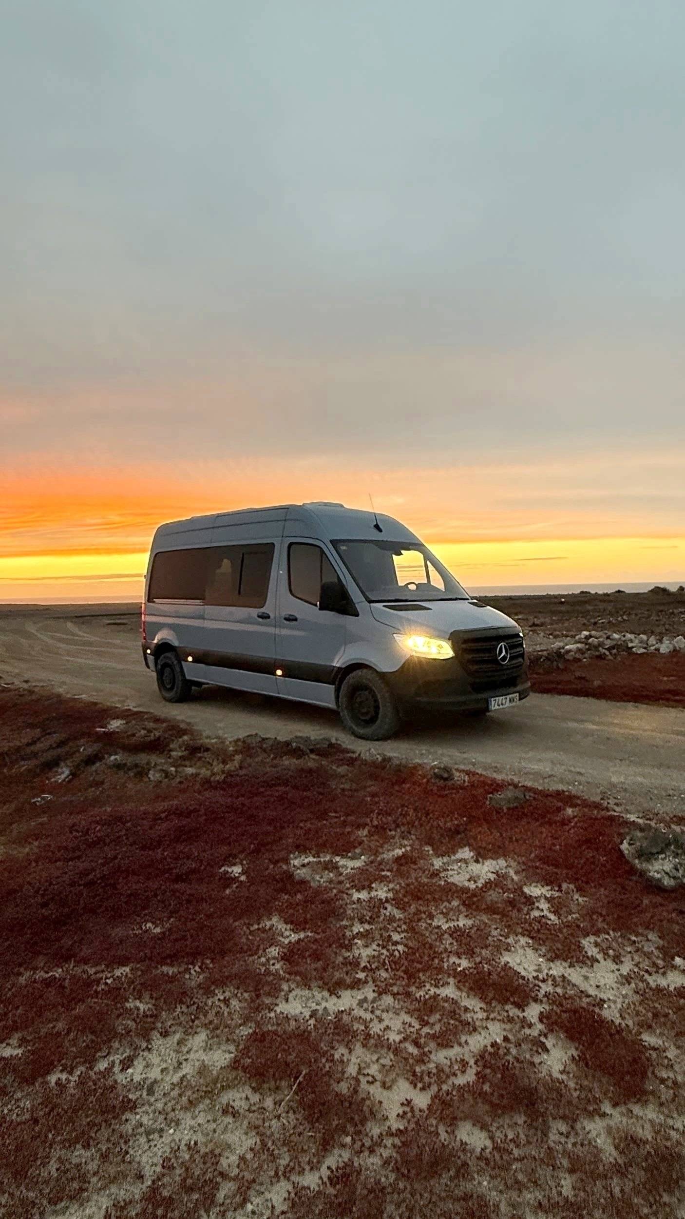 Voorkant 3/4 Mercedes Sprinter 2,2 l 163 ch - Yescapa