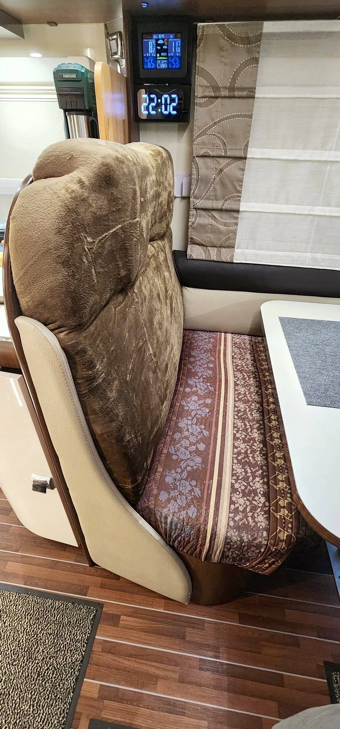 Área de jantar Fiat 2,3 l 130 ch. - Yescapa