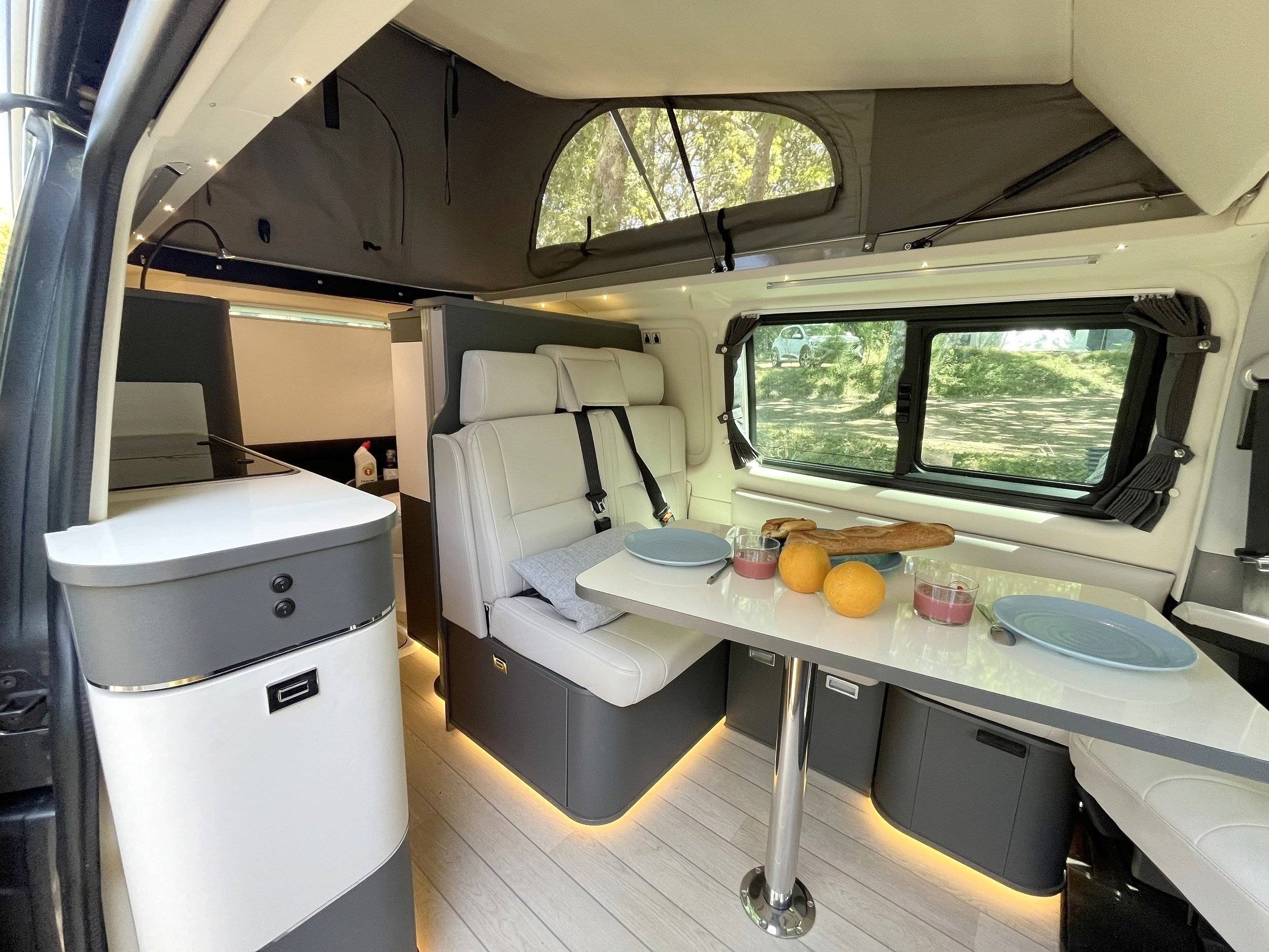 Coin repas Volkswagen Kepler One - Yescapa