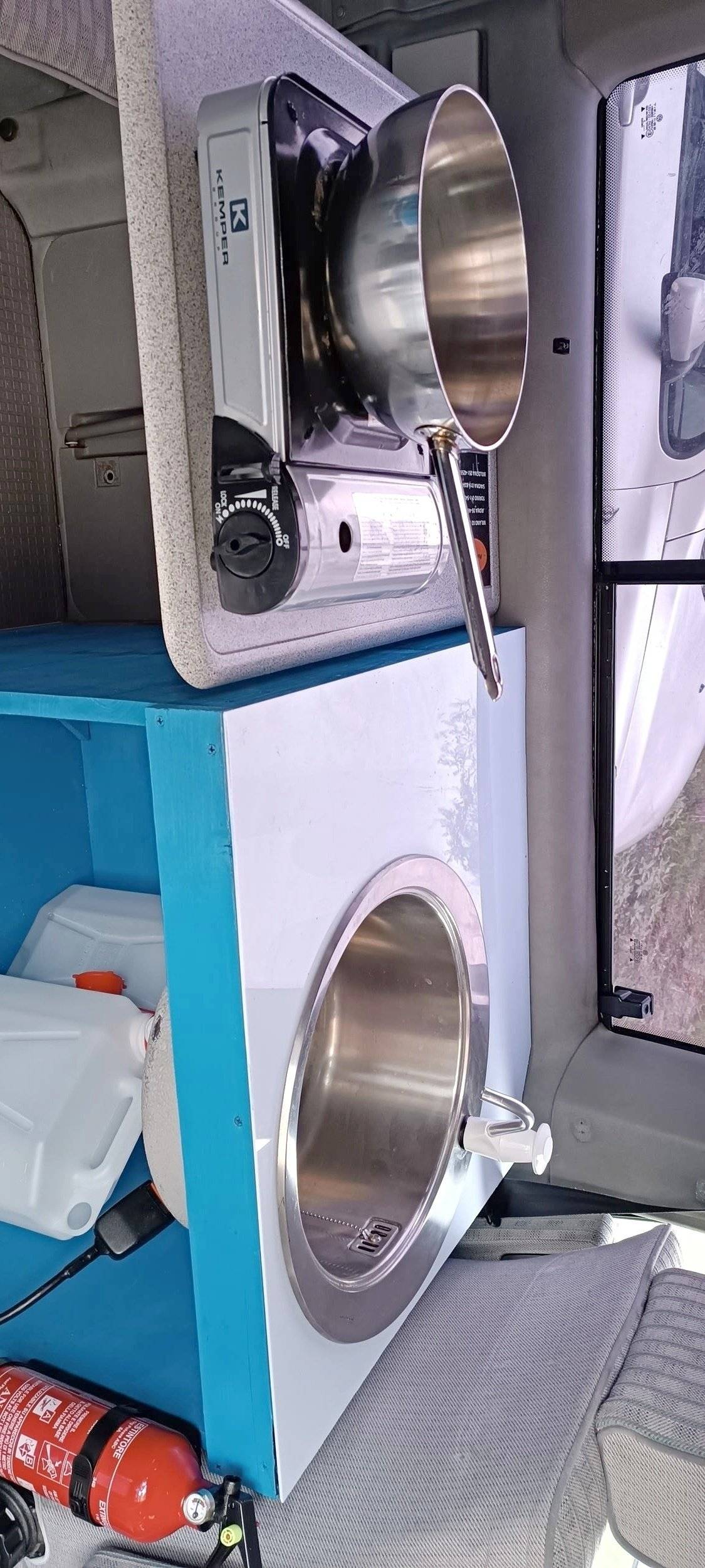 Angolo cucina Volkswagen Transporter T4 Multivan - Yescapa