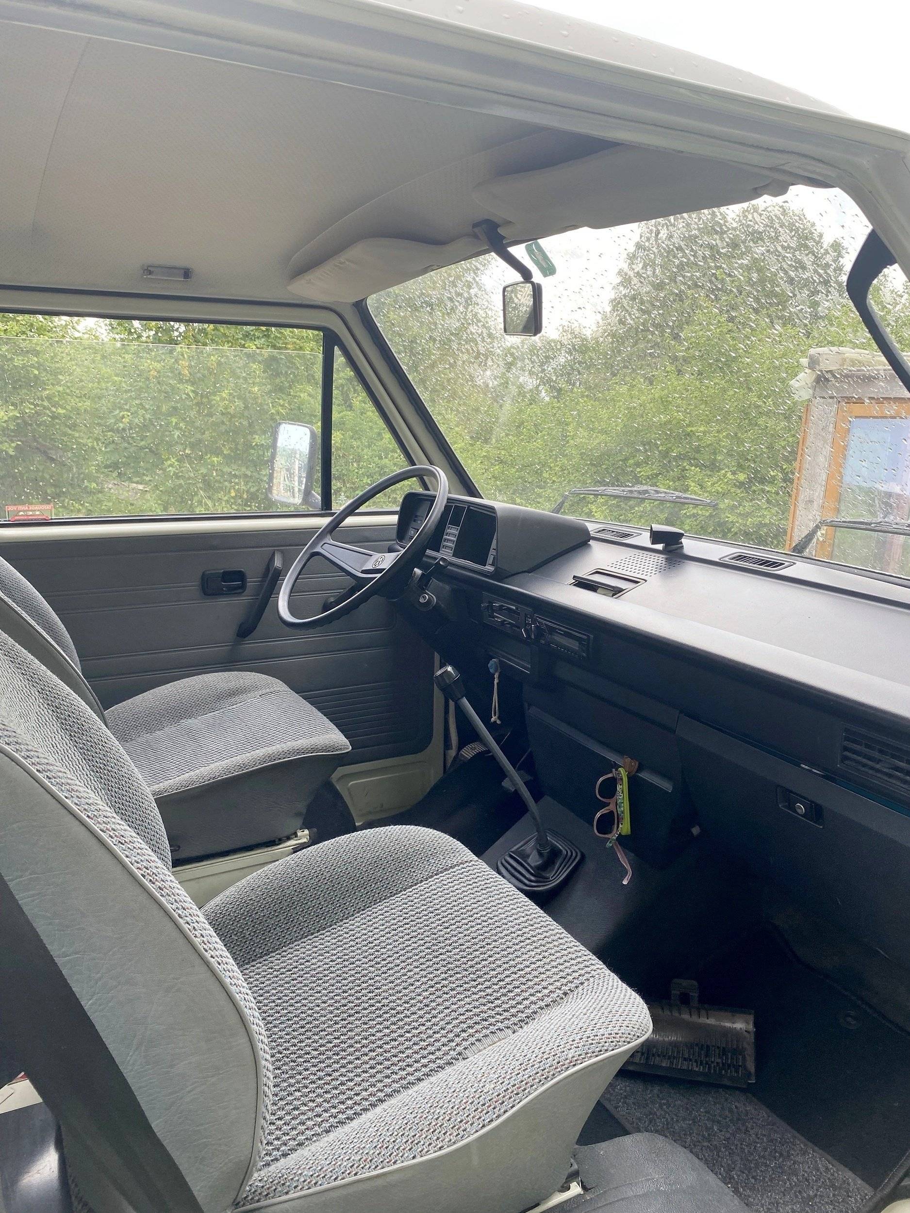 Tom &amp; scie Volkswagen Transporter