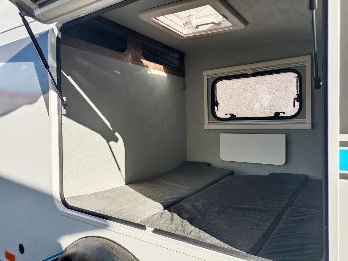 slaapplaatsen  - Yescapa