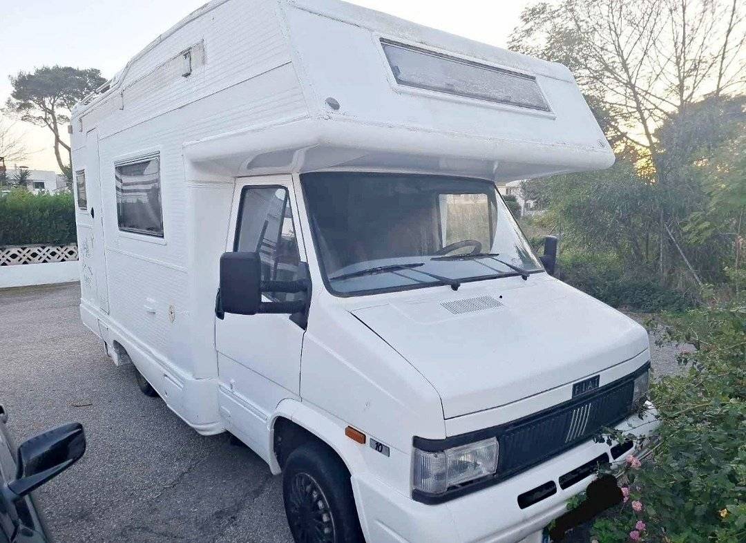Voorkant 3/4 Fiat Fiat ducato - Yescapa
