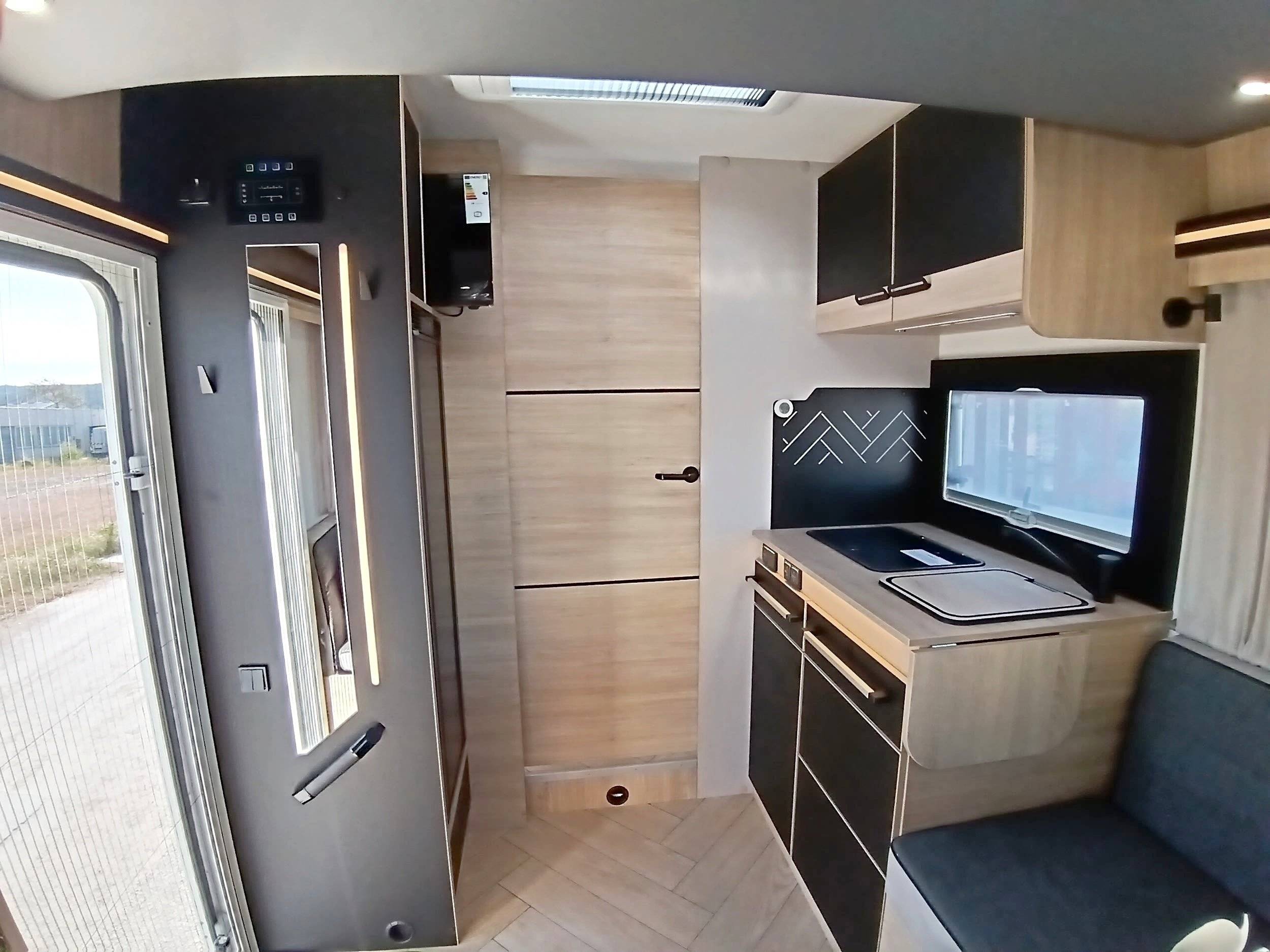 Chausson Titanium 720