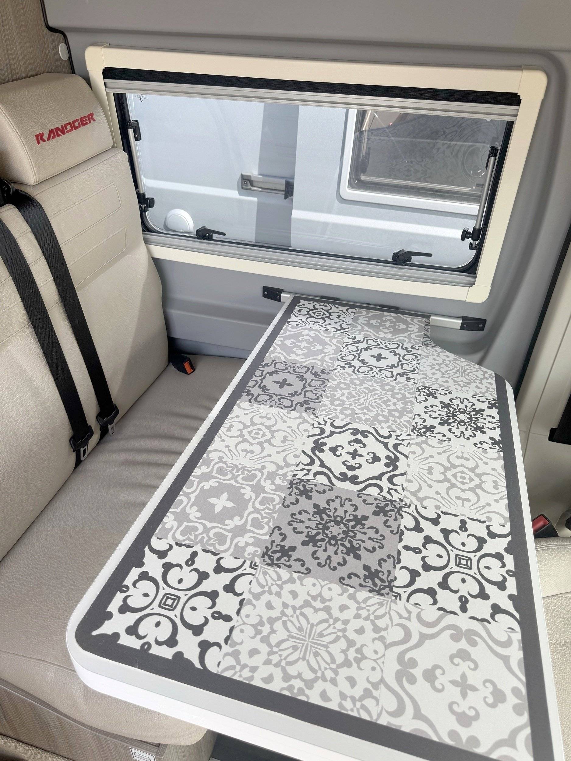Coin repas Fiat Ducato - Yescapa