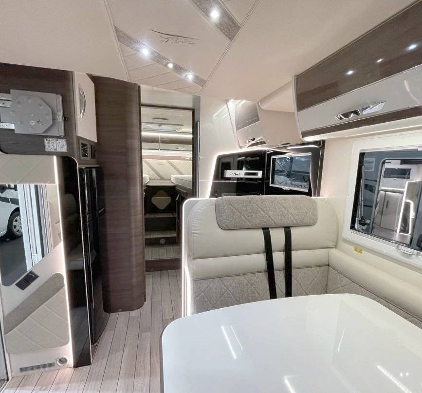 Mclouis Mclouis Yearling 83