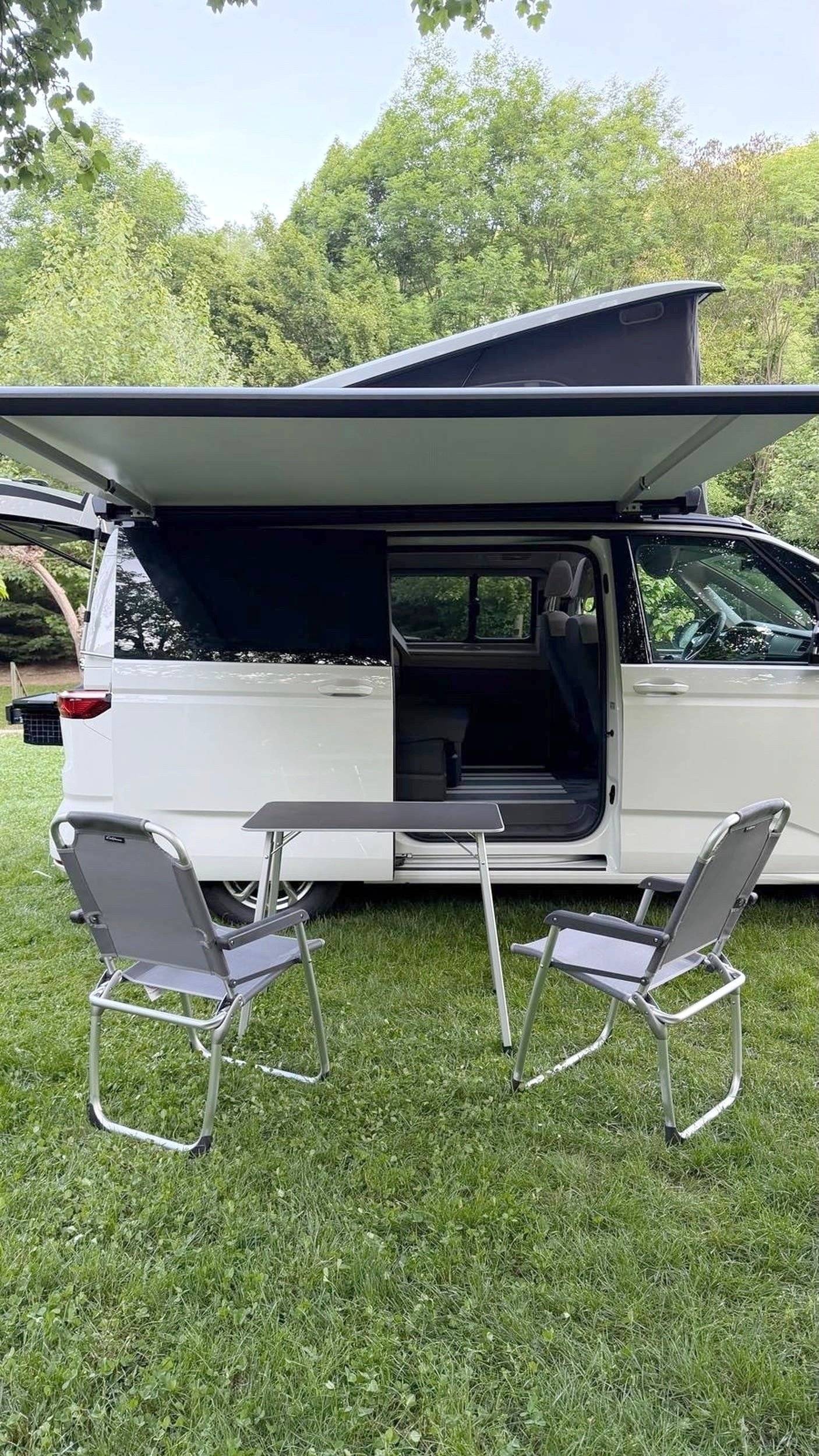 Comedor Volkswagen California Beach Camper T6 - Yescapa