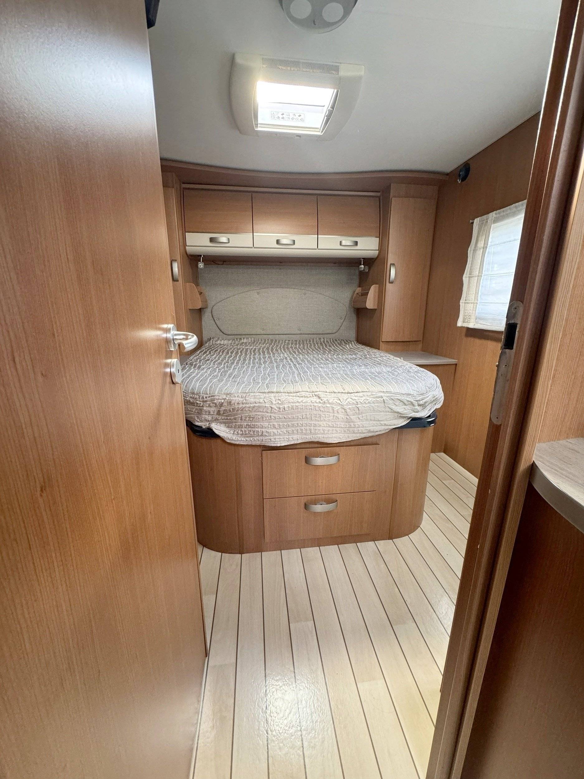Berth Fiat 2,3 l 130 ch. - Yescapa