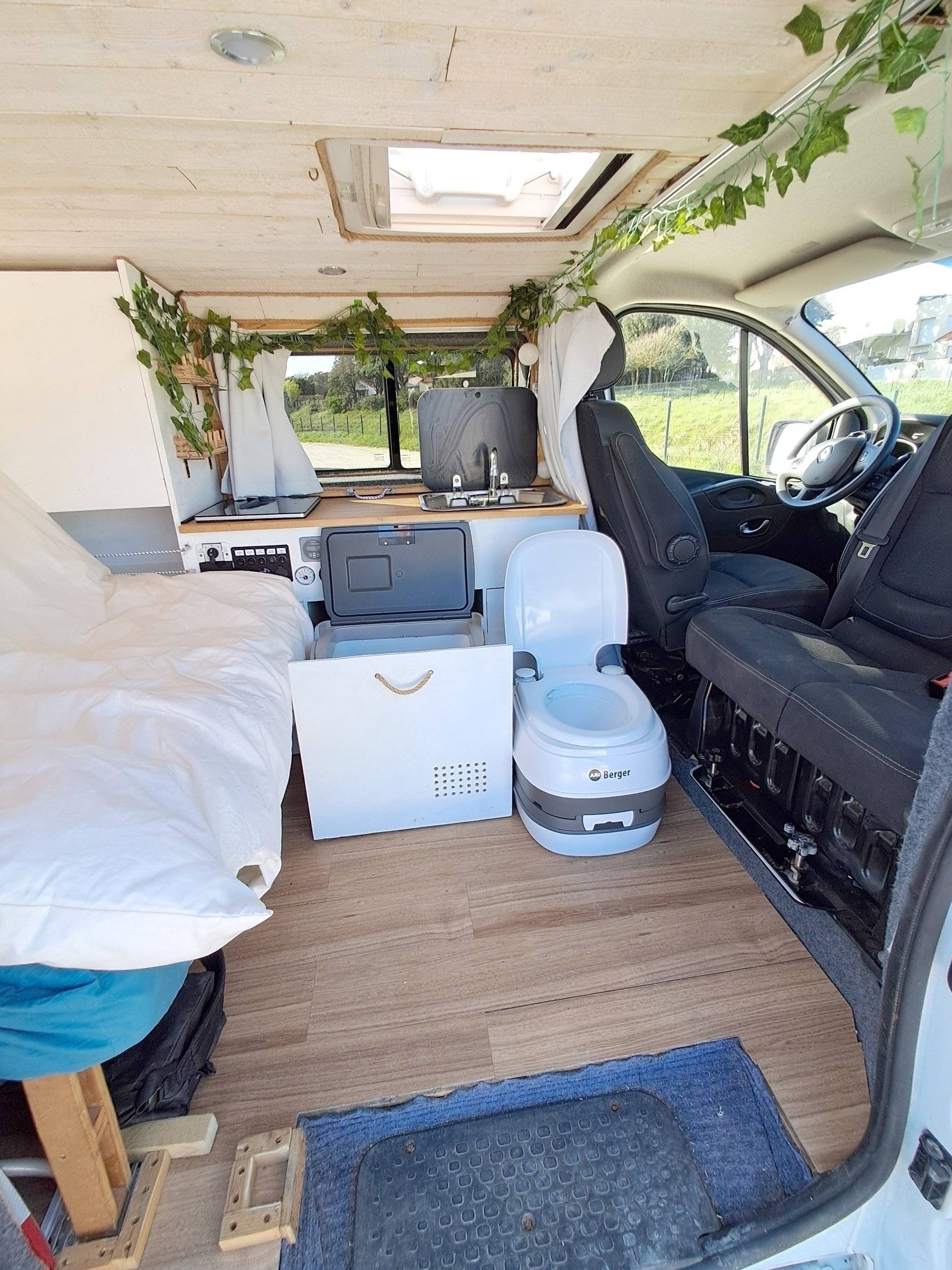 "Le Toscane", RENAULT TRAFIC III Grand Confort