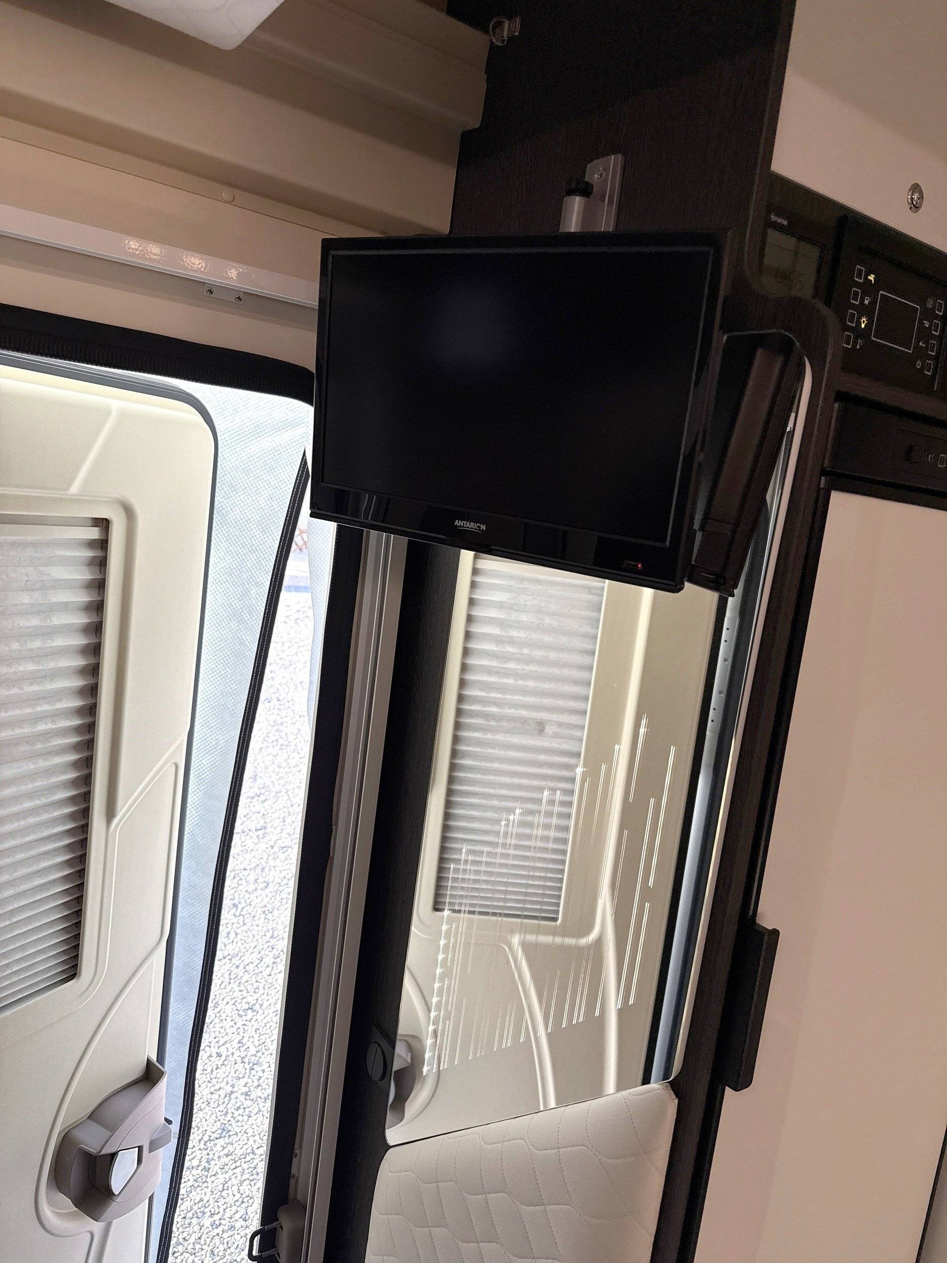 Mgp Véhicules Récréatifs Triostyle