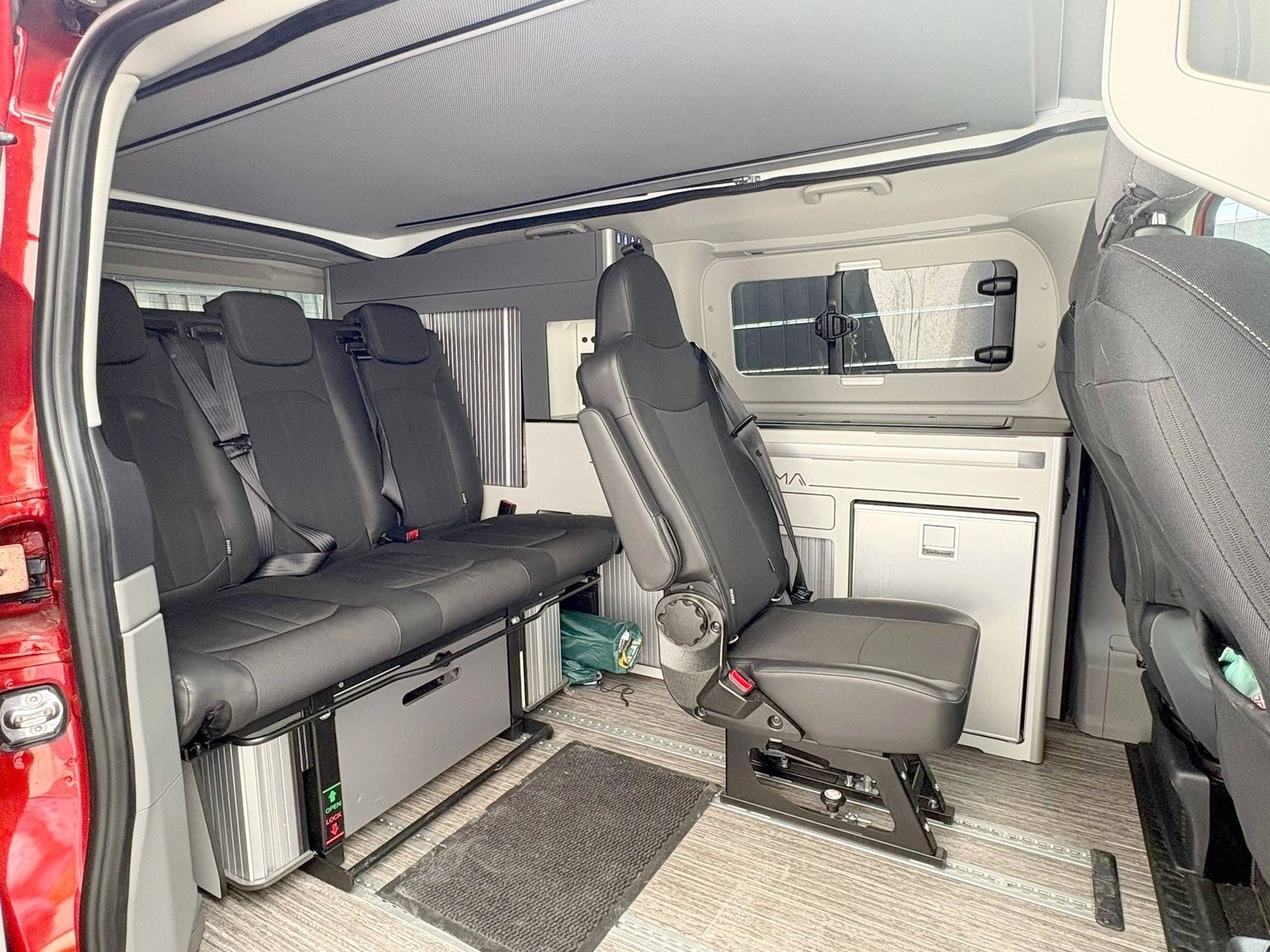 Coin cuisine Ford TOURNEO PANAMA PEAK 10+ - Yescapa