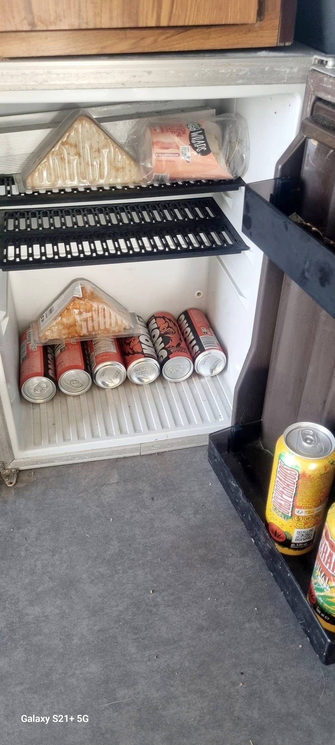 Camp'In Box Campervan