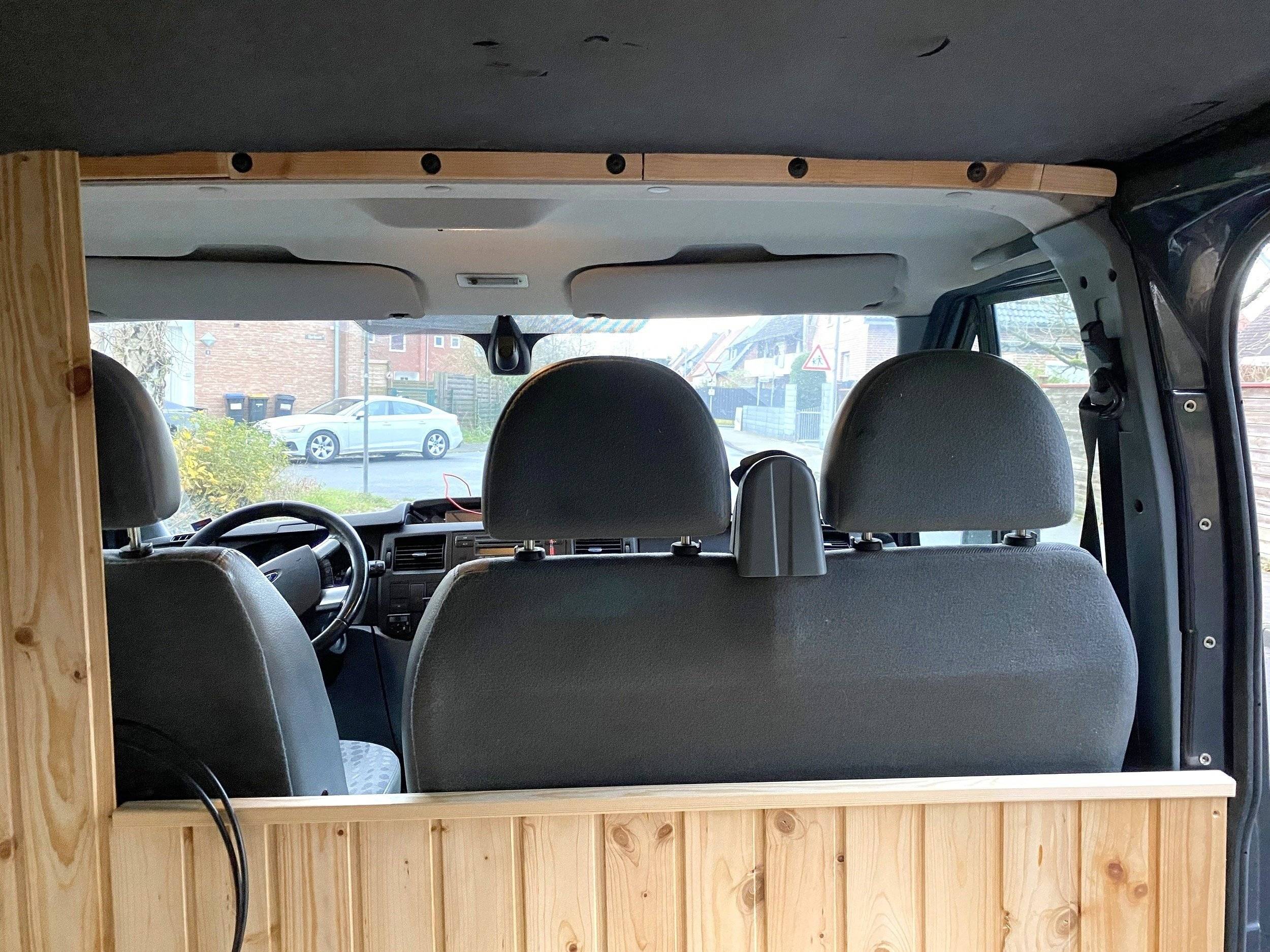 Bestuurderplaats Ford Transit - Yescapa