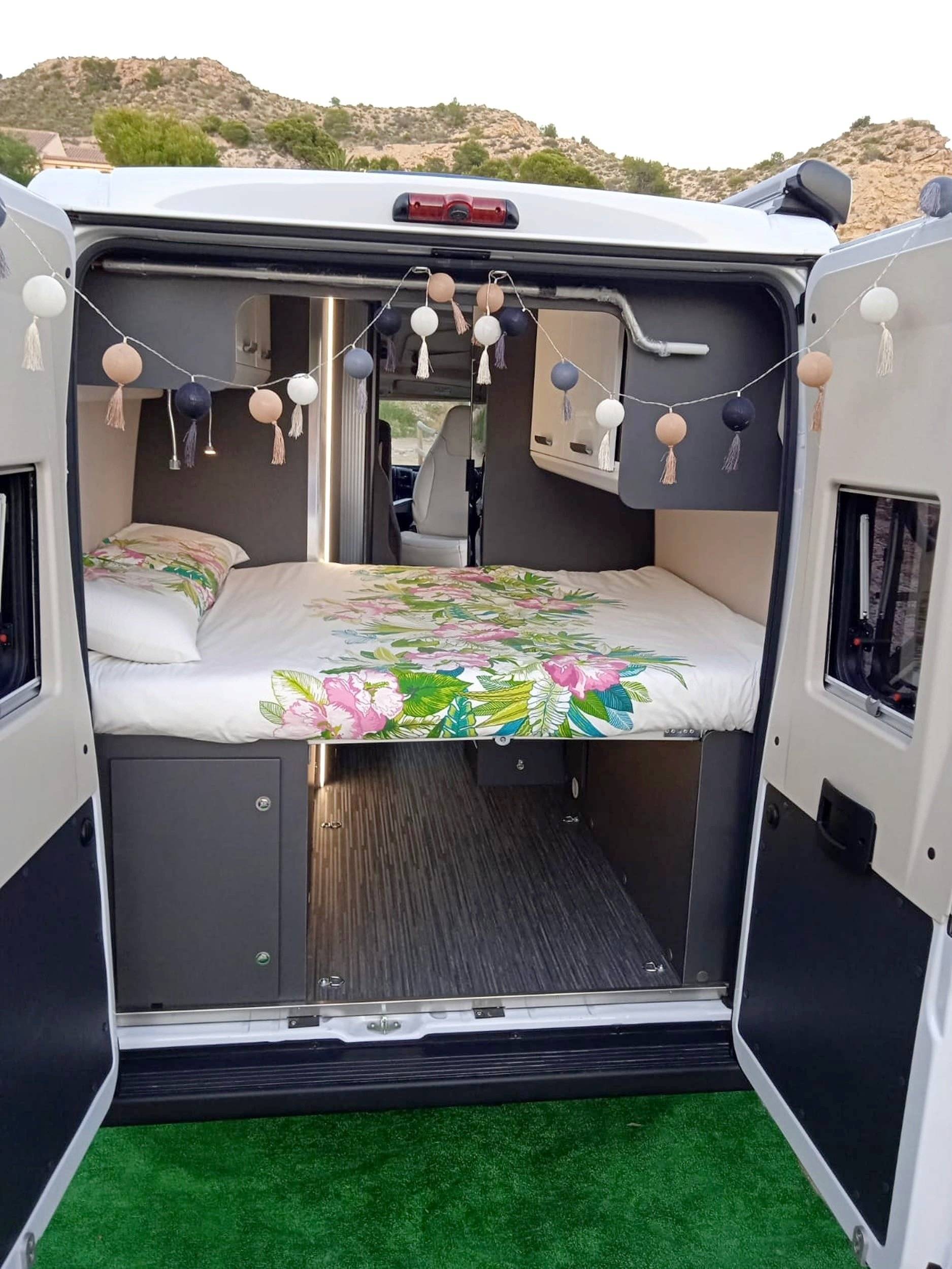 Schlafplätze Fiat ducato 2.4 L 140 CV - Yescapa