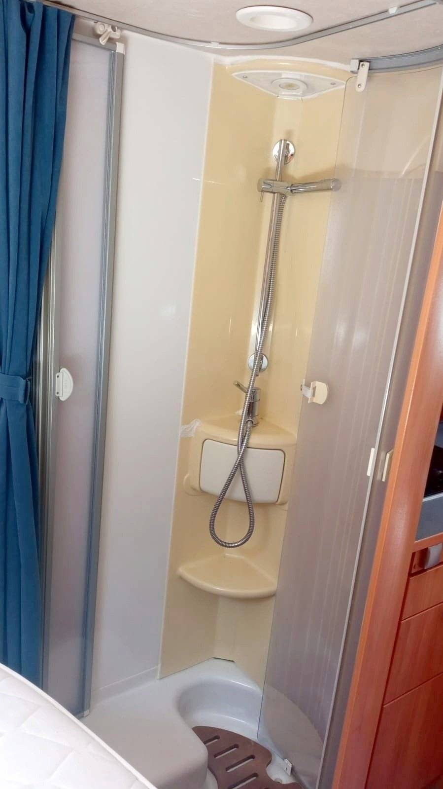 Adria Adria Móbil Ccoral S 690 SP