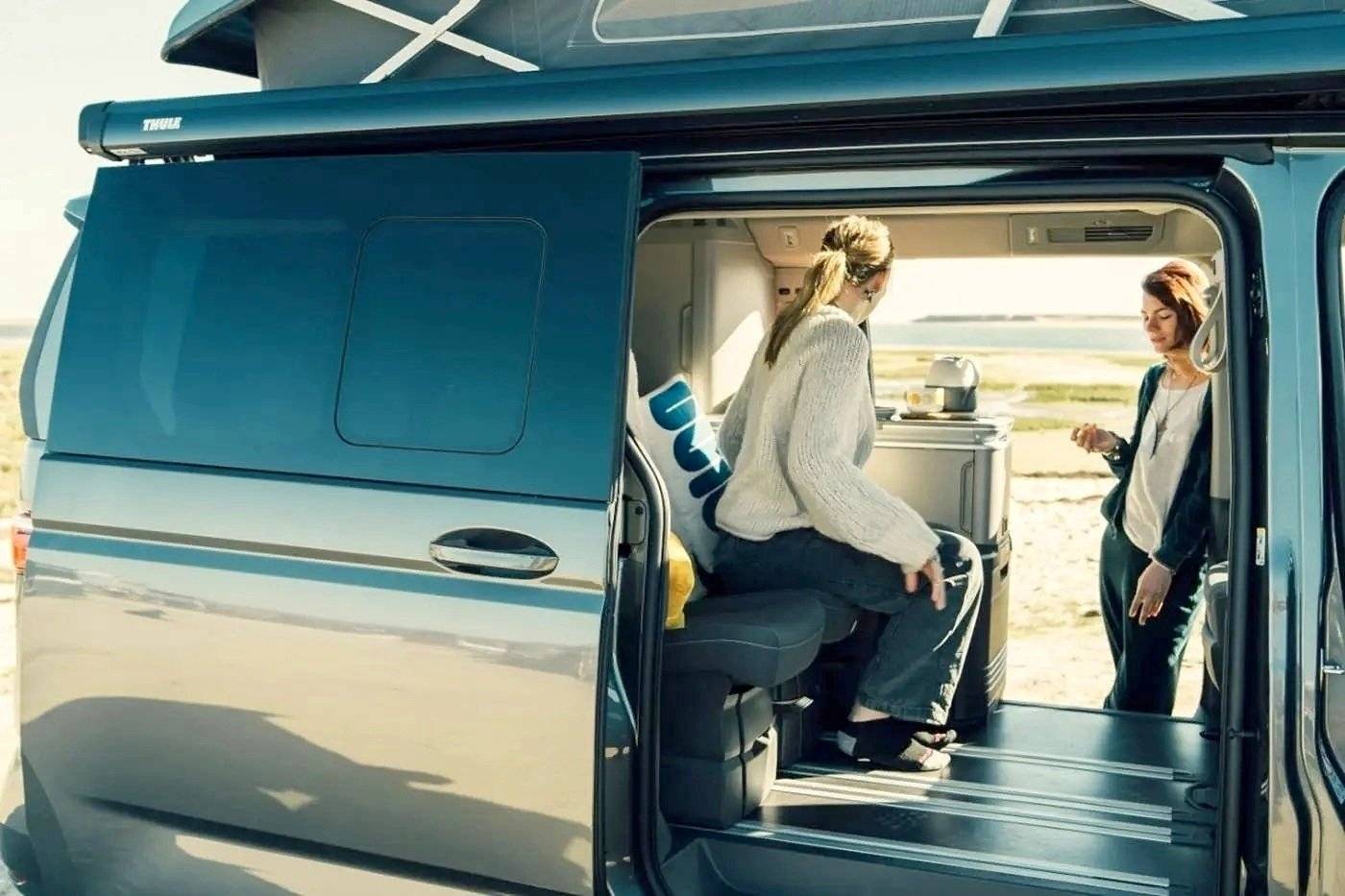 Volkswagen T7 California Ocean